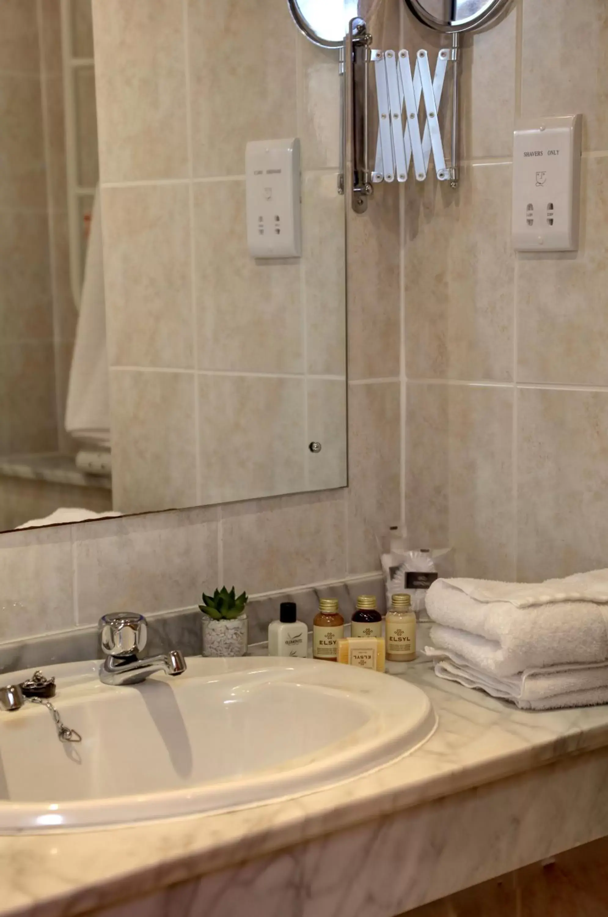 Bathroom in Best Western Plus Bentley Hotel, Leisure Club & Spa