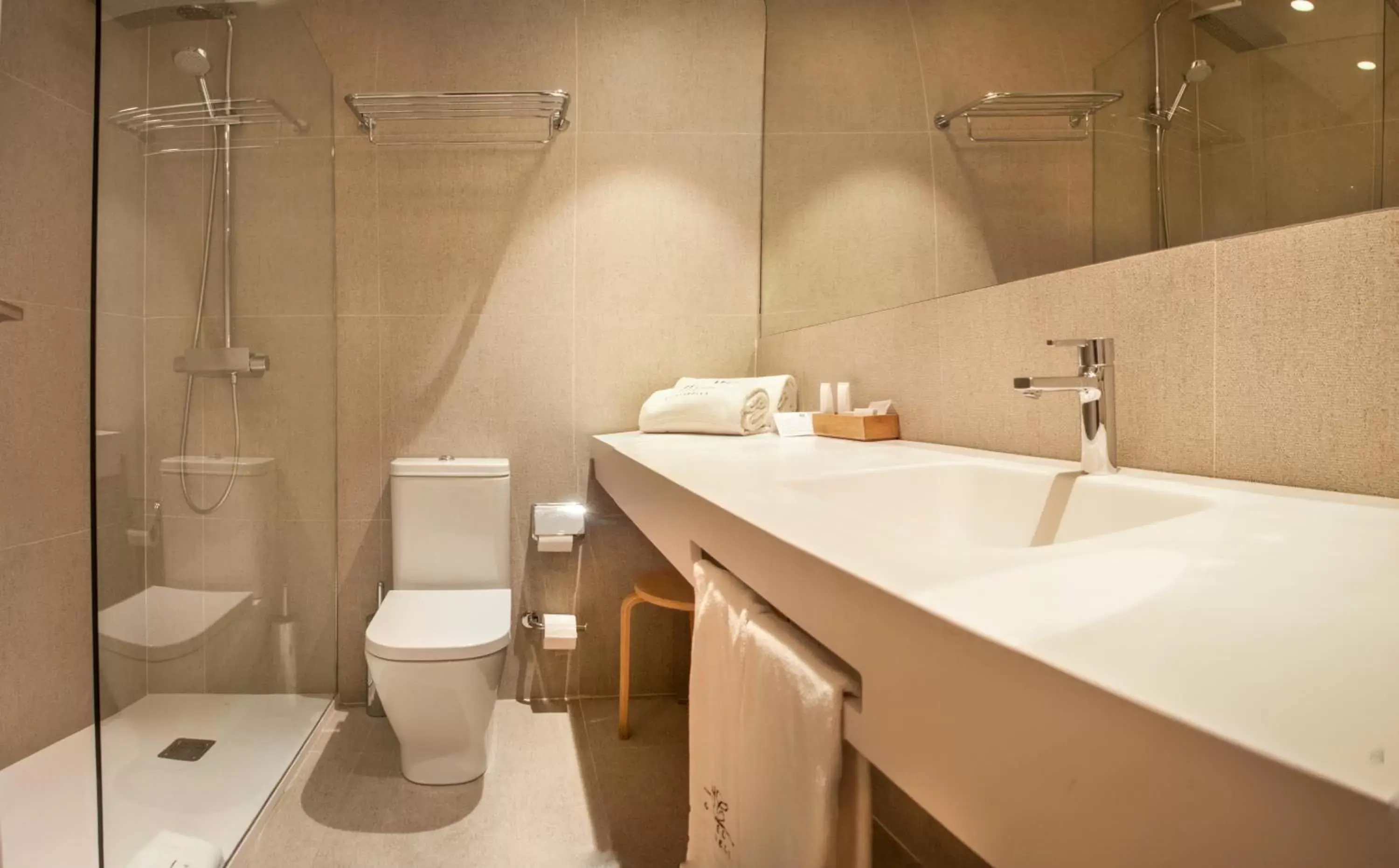 Bathroom in Hotel Costabella
