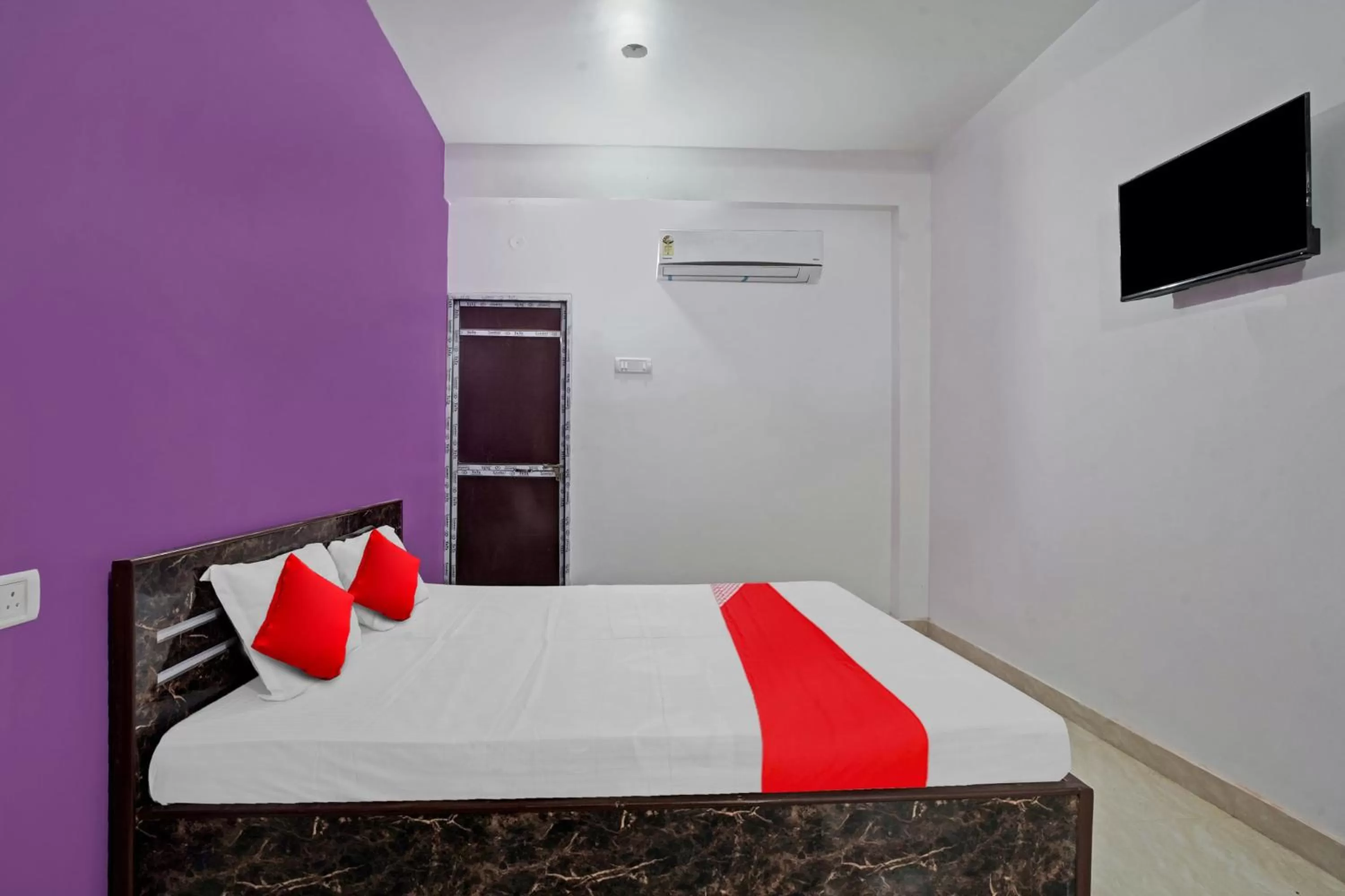 OYO Flagship Hotel Sun City