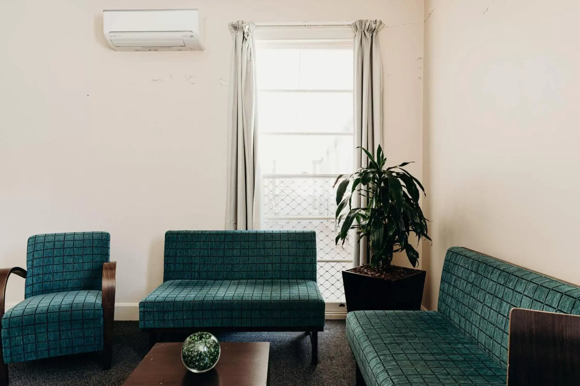 Living room, Seating Area in Port Macquarie Hotel