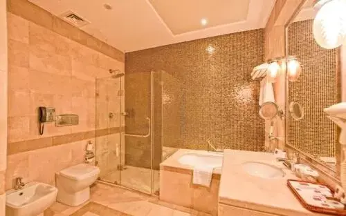 Bathroom in Century Hotel Doha