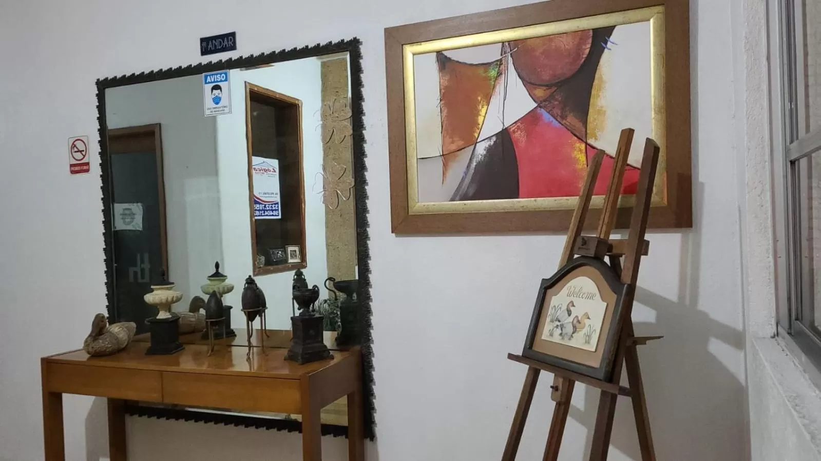 Decorative detail in Taufik Hotel