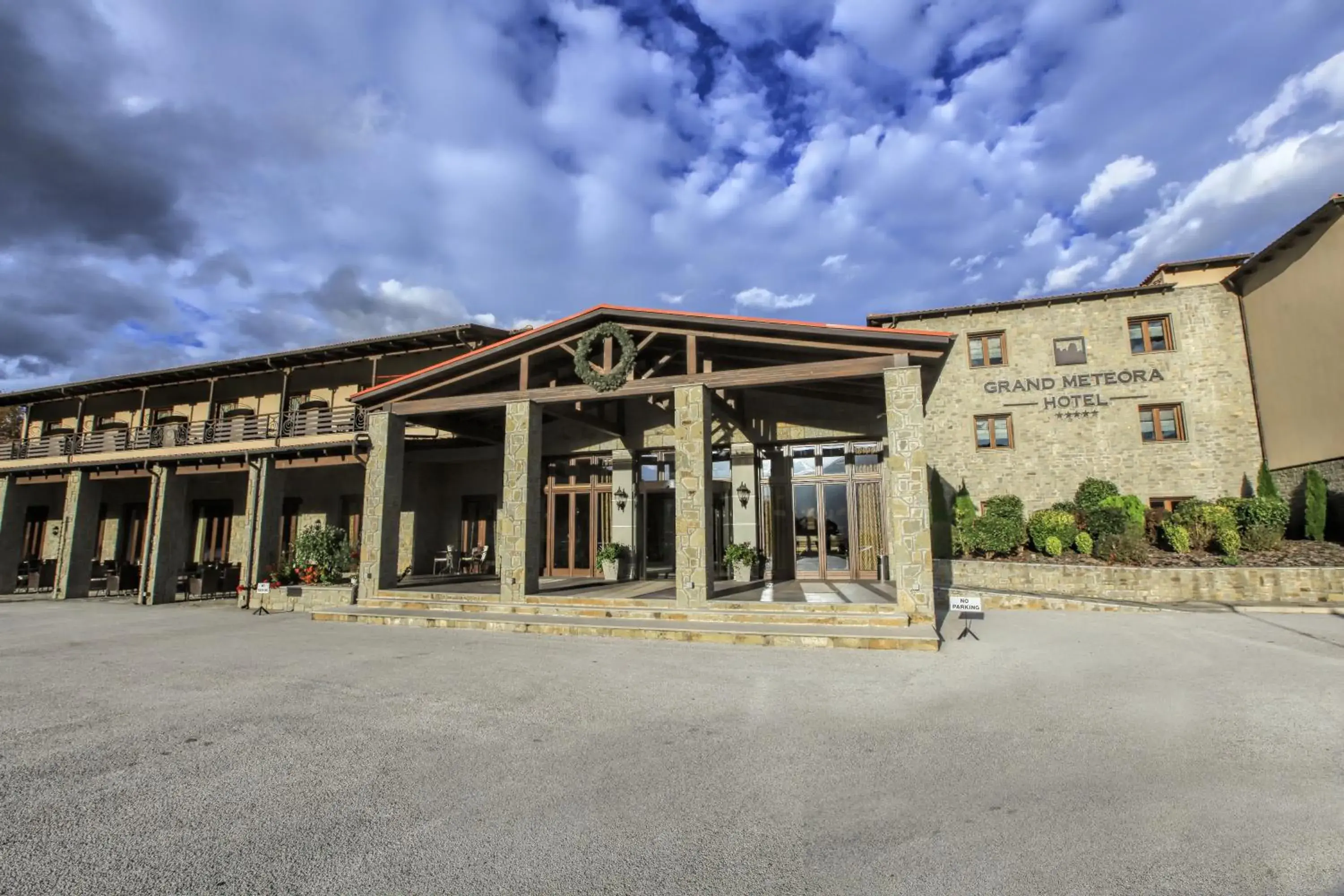 Property Building in Grand Meteora Hotel