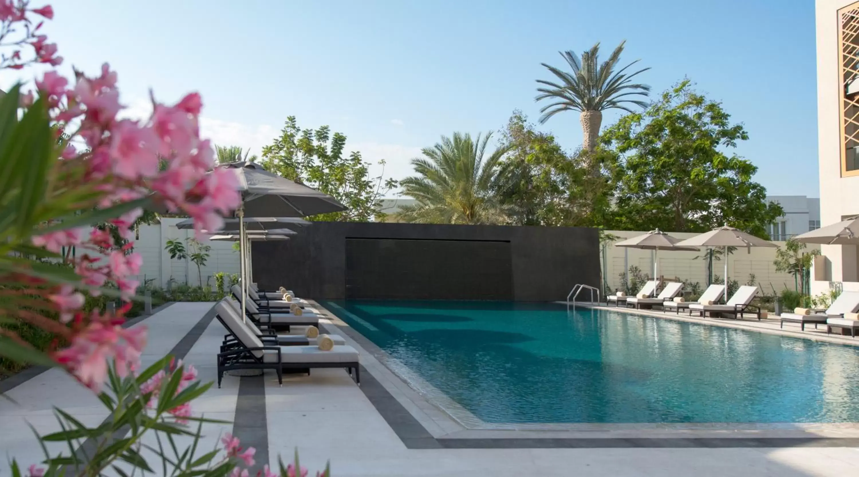 Swimming pool in Kempinski Hotel Muscat Swimming pool in Kempinski Hotel Muscat