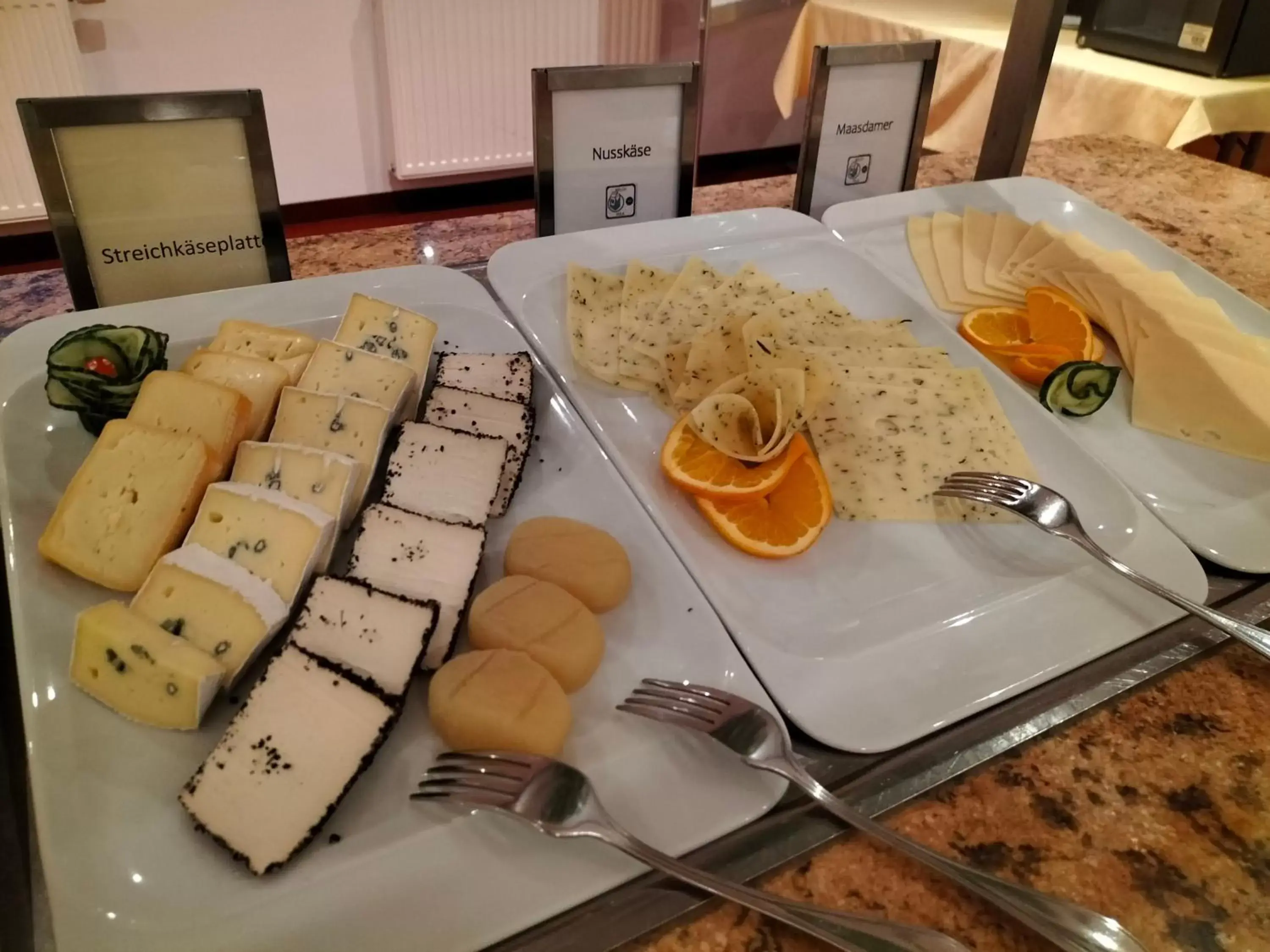 Buffet breakfast in Strandhotel Preussenhof