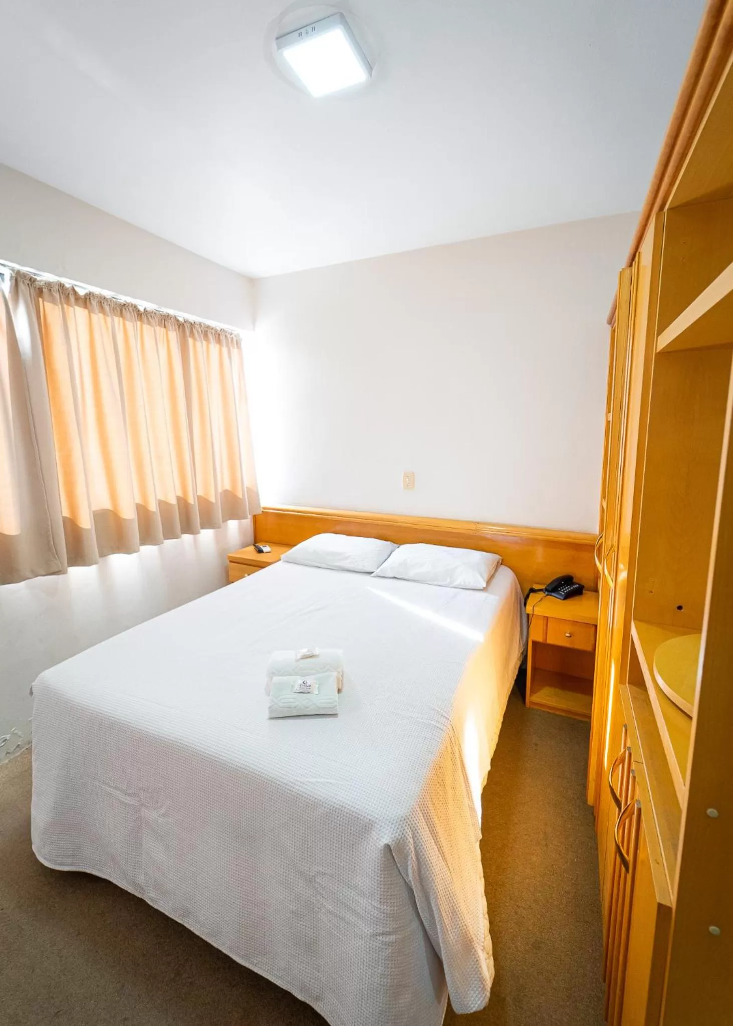 Bed in Condall Palace Hotel