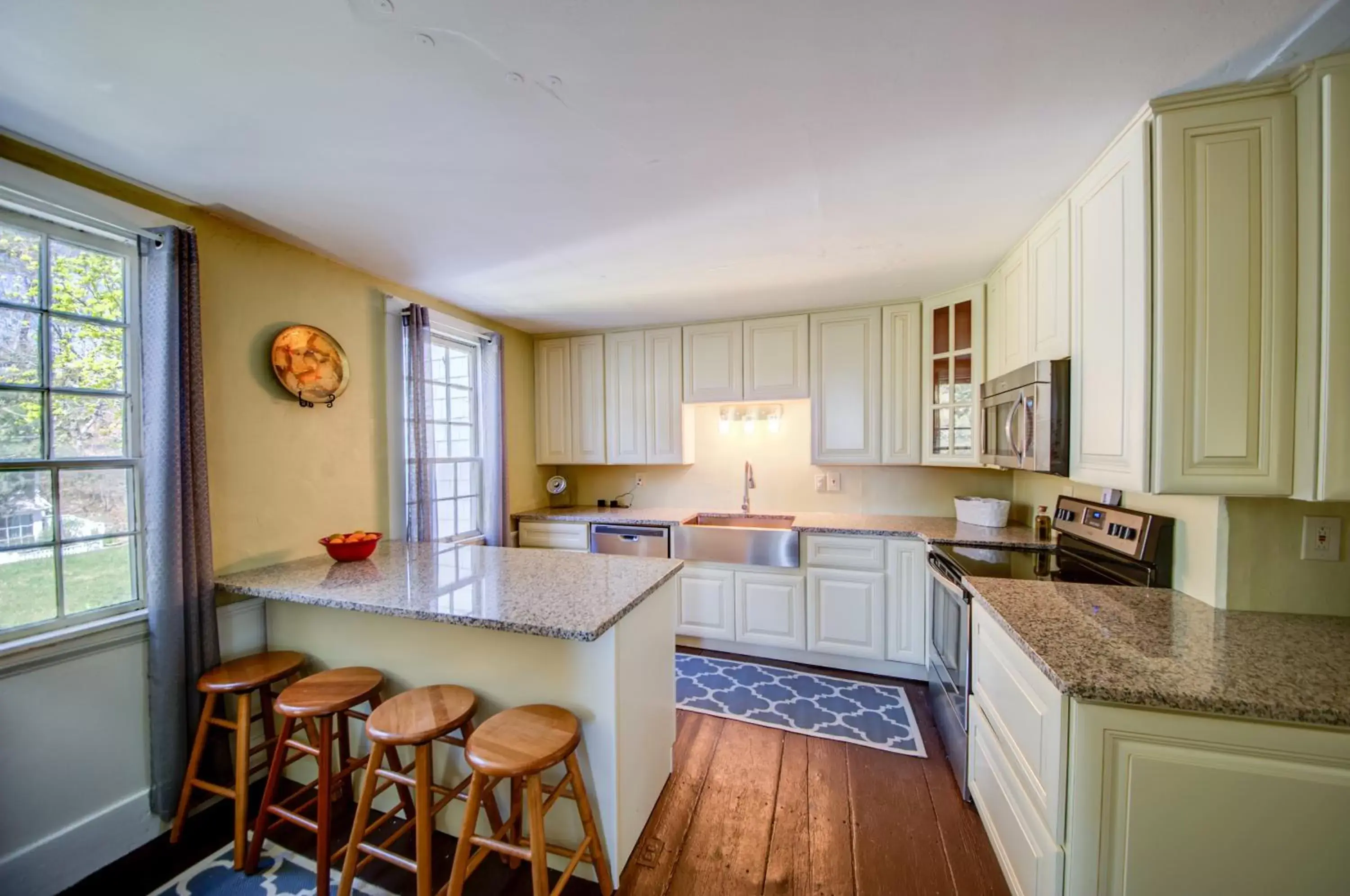 Day, Kitchen/Kitchenette in Copper Swan