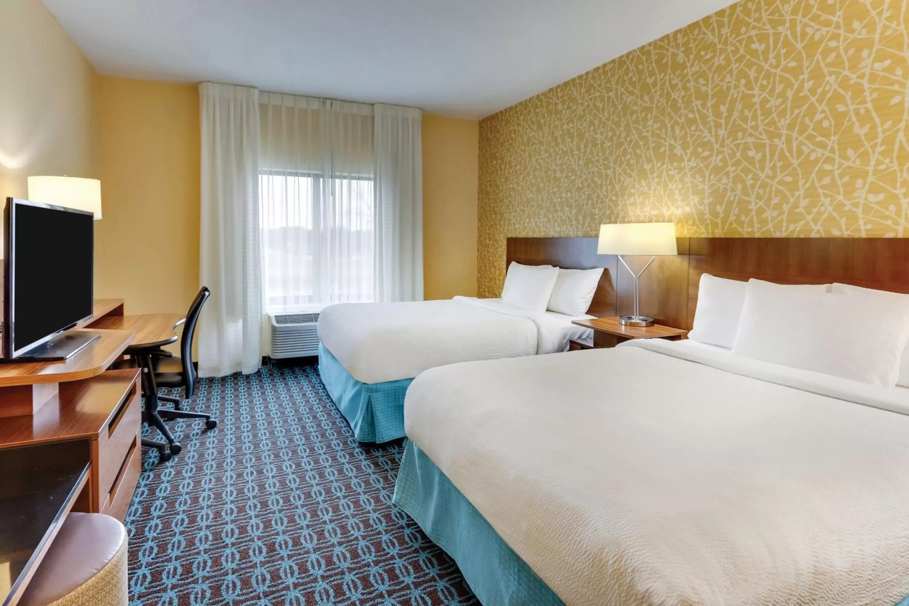 Photo of the whole room, Bed in Fairfield Inn & Suites by Marriott Dunn I-95
