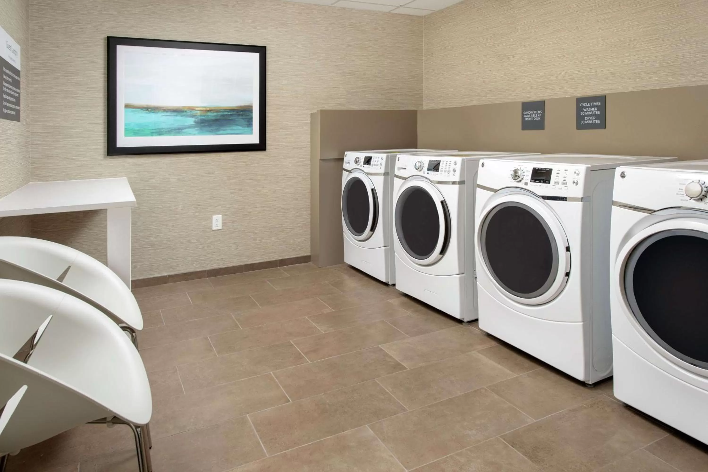 Property building in Hilton Garden Inn Westchester Dobbs Ferry