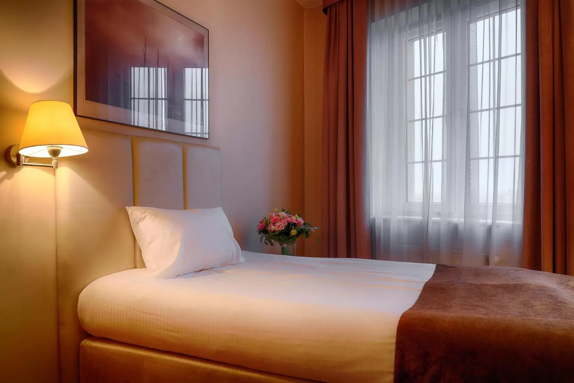Photo of the whole room, Bed in Focus Hotel Szczecin
