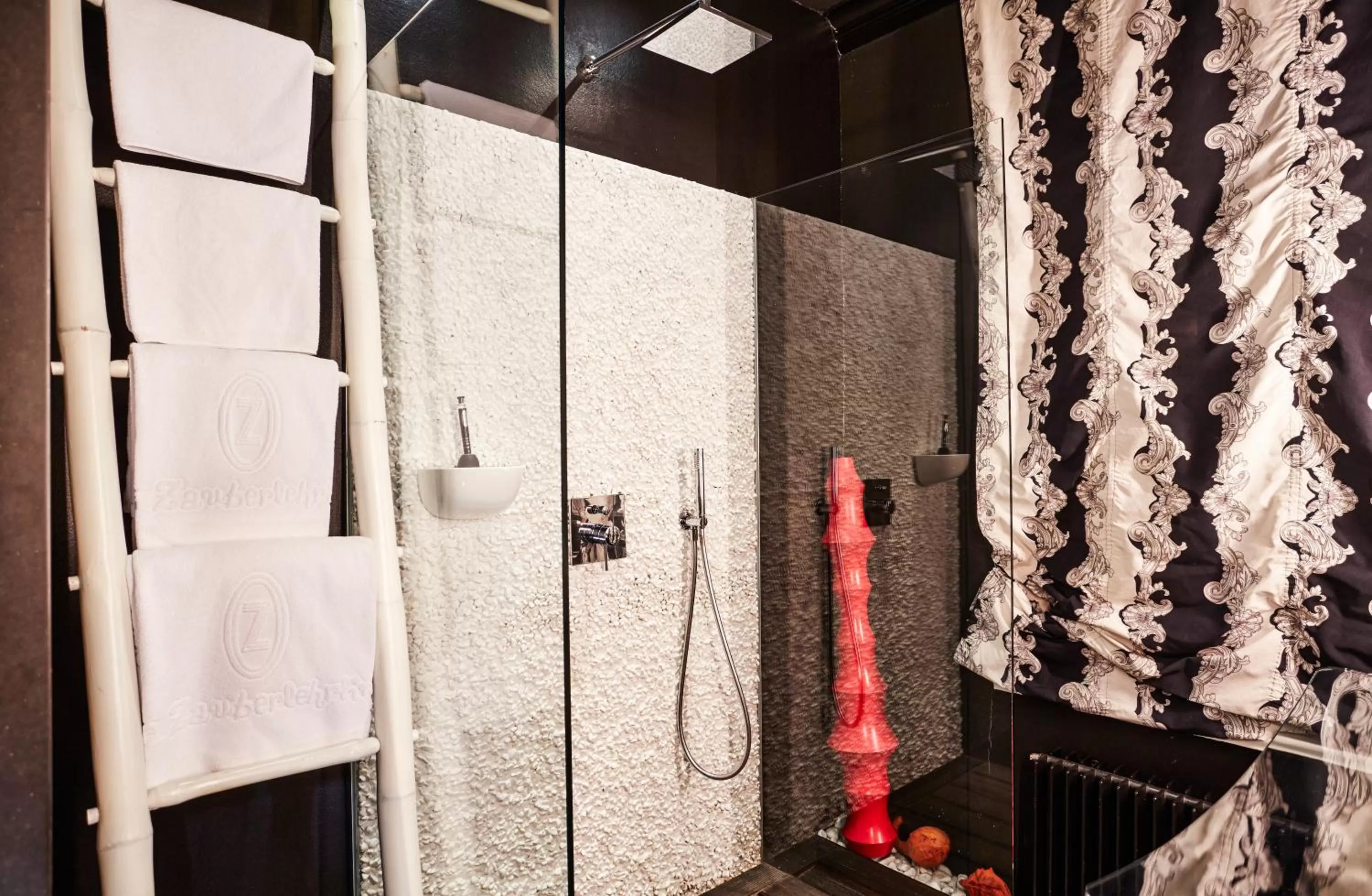 Photo of the whole room in Der Zauberlehrling