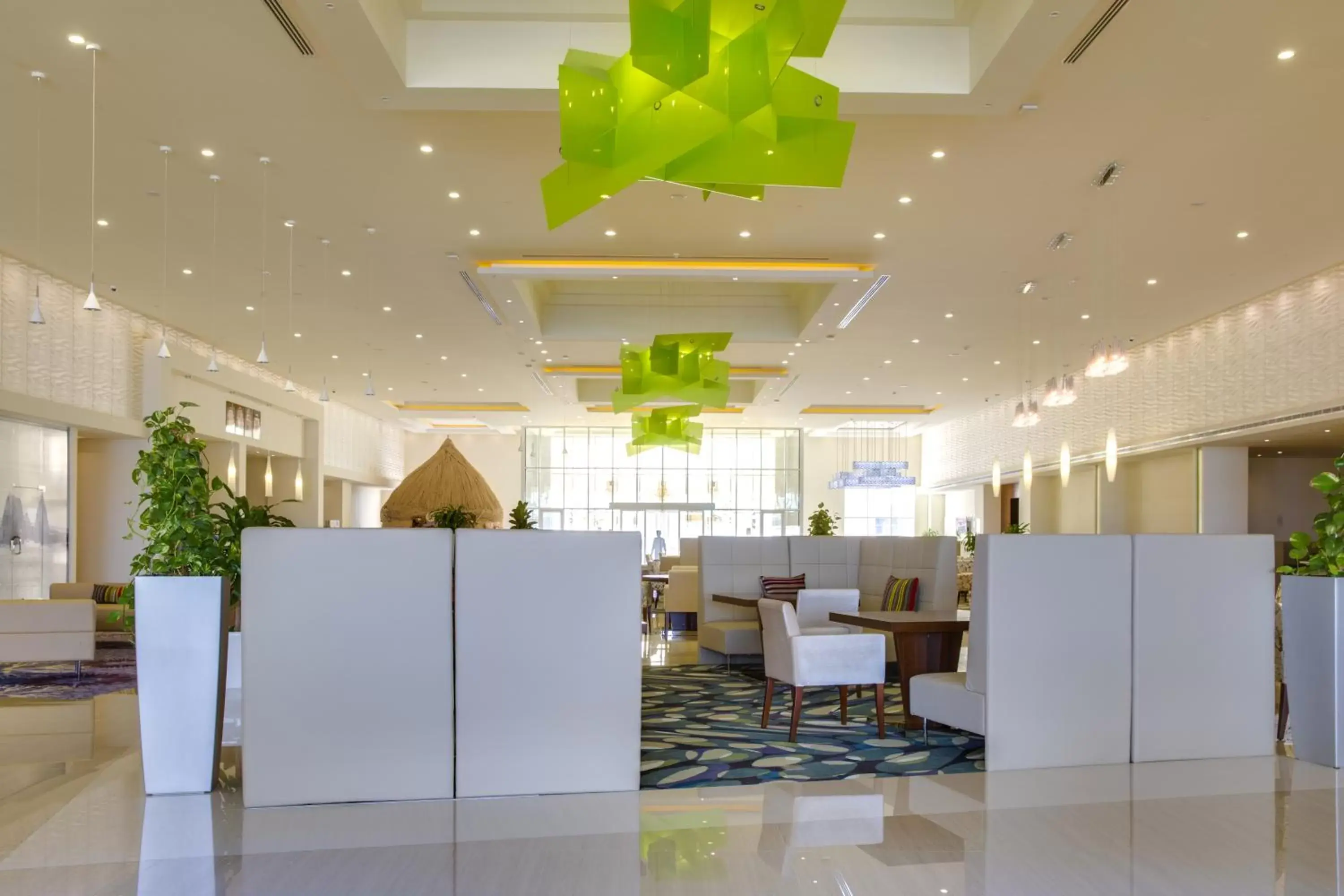 Lobby or reception, Restaurant/Places to Eat in Radisson Blu Resort Jizan