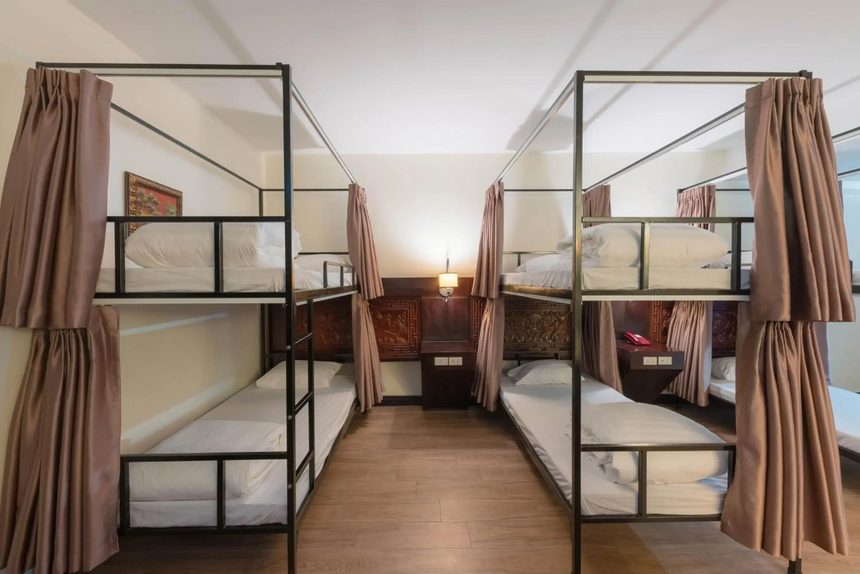 bunk bed in Bai Dinh Hotel