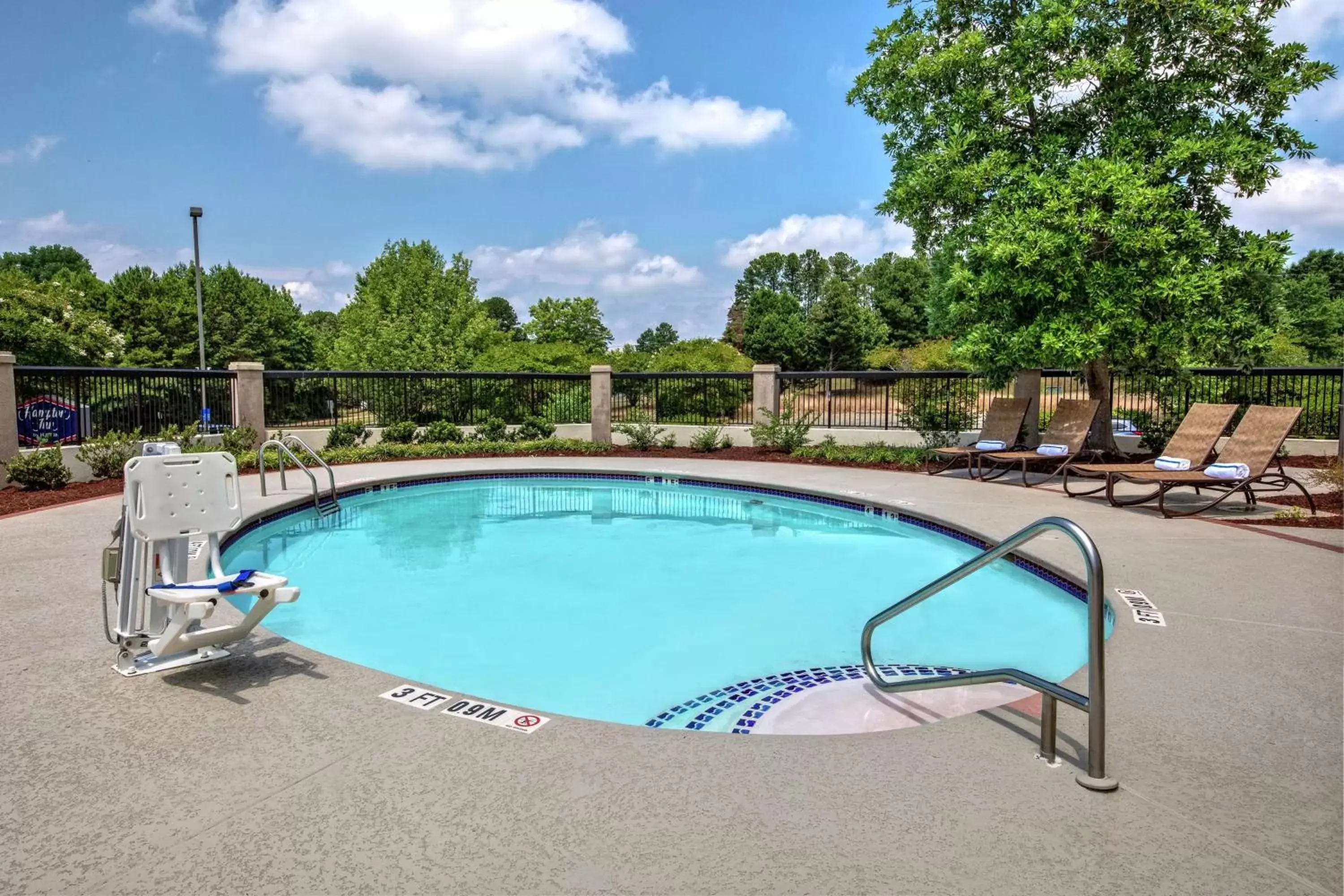 Pool view, Swimming Pool in Hampton Inn Charlotte/Matthews