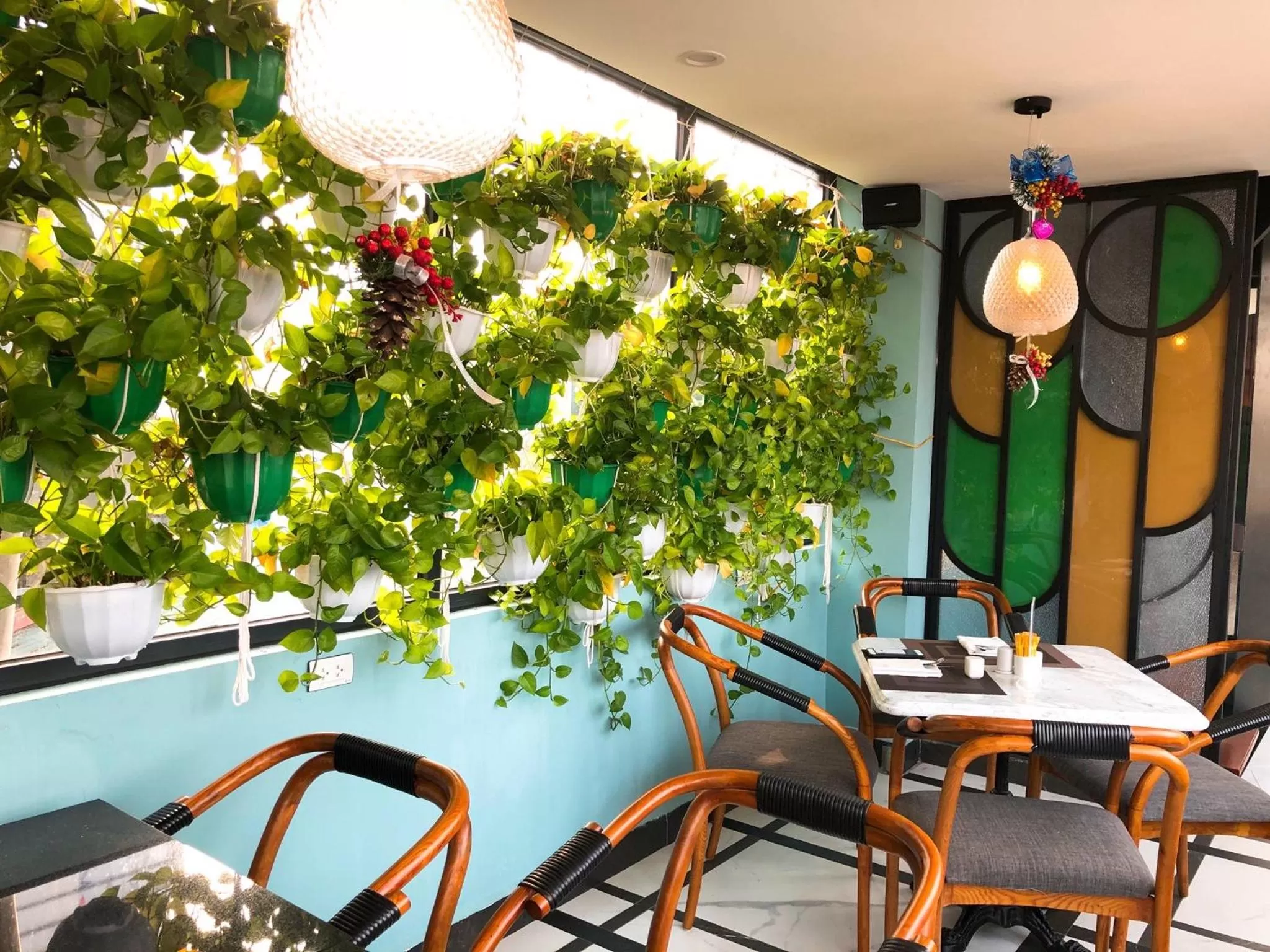 Restaurant/places to eat in Hanoi La Selva Central Hotel & Spa