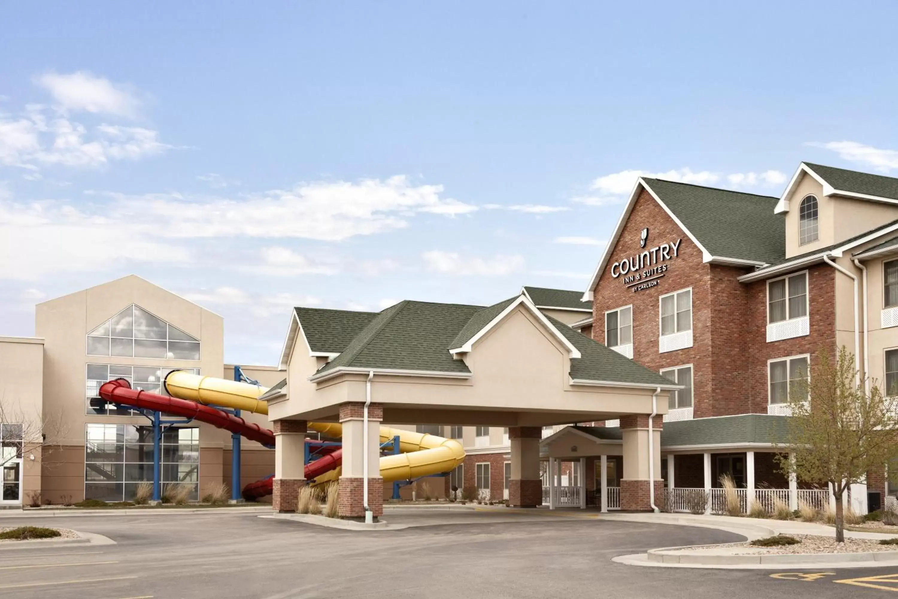 Facade/entrance, Property Building in Country Inn & Suites by Radisson, Gillette, WY