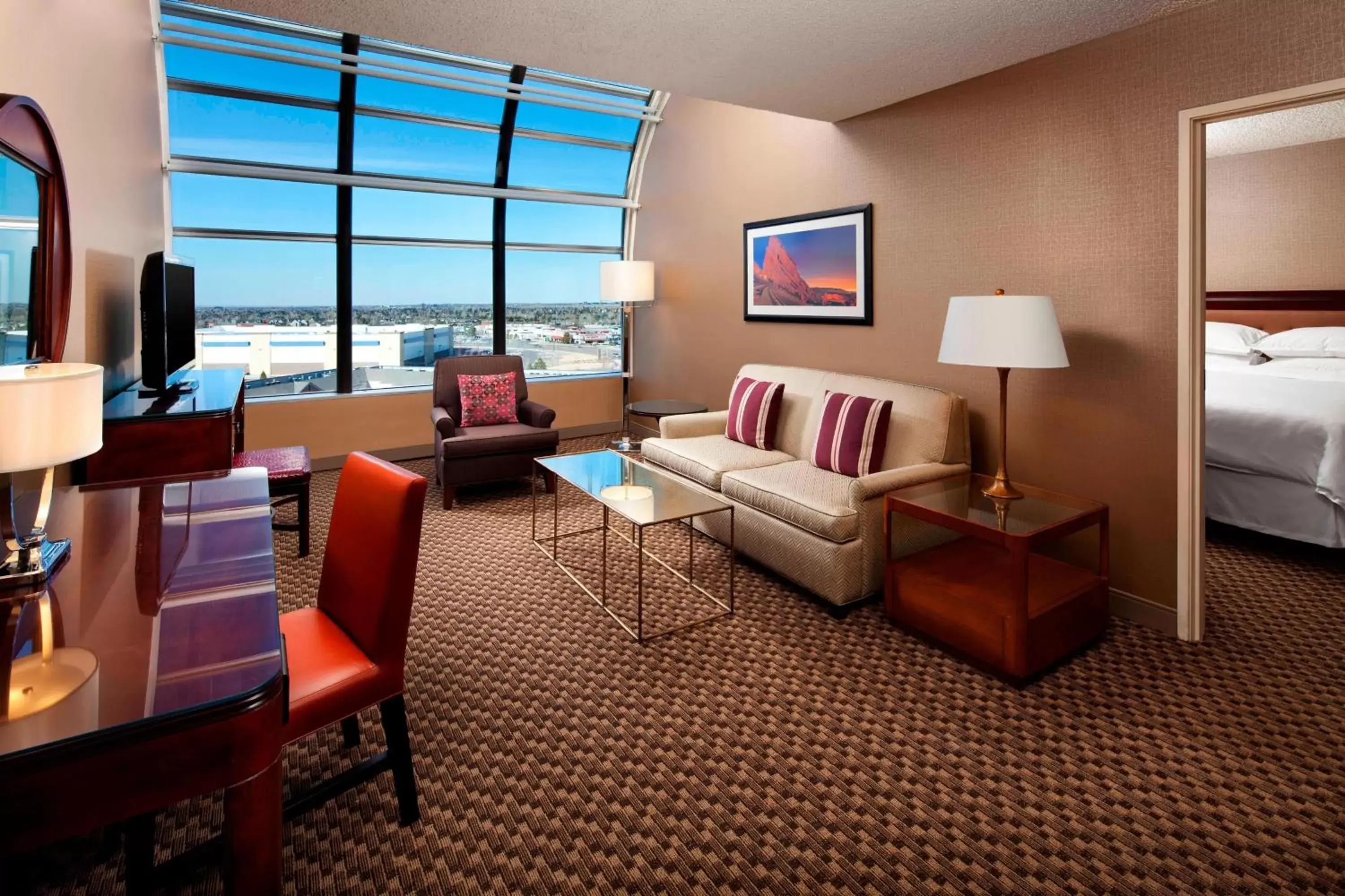 Bedroom, Seating Area in Sheraton Hotel Denver Tech Center