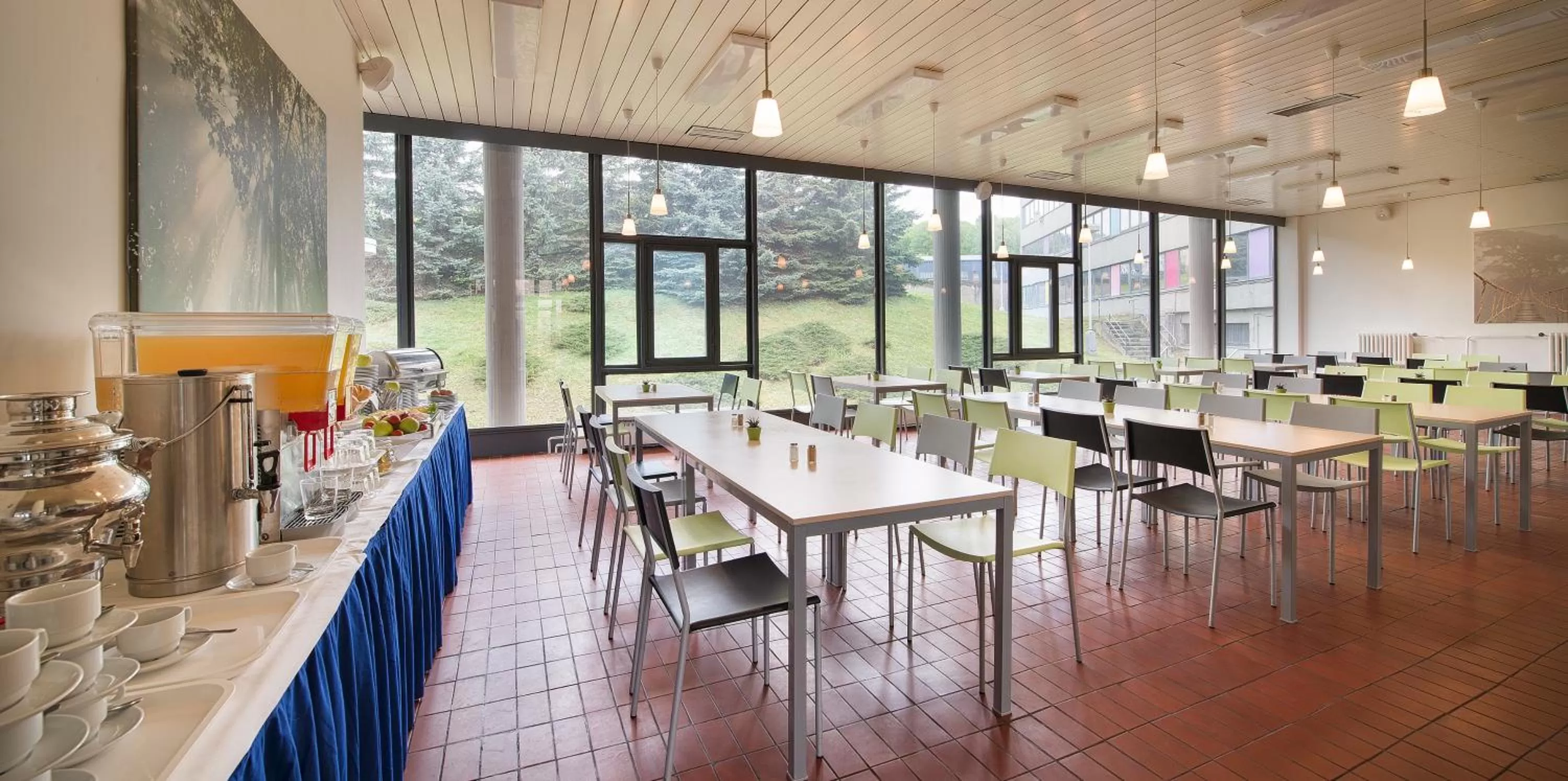 Restaurant/places to eat in Hotel Energie