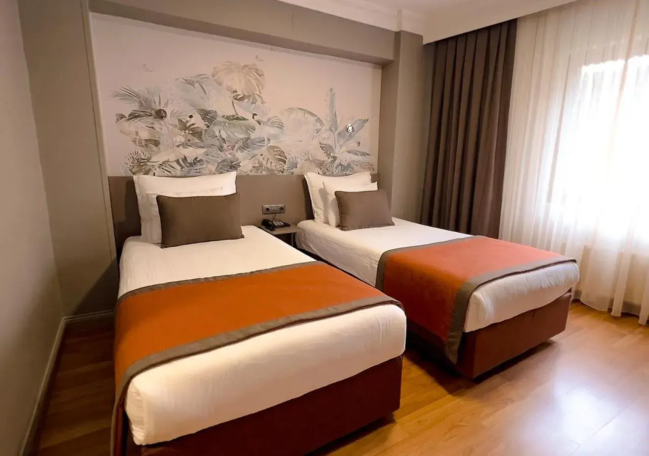 Bed in Benler Hotel