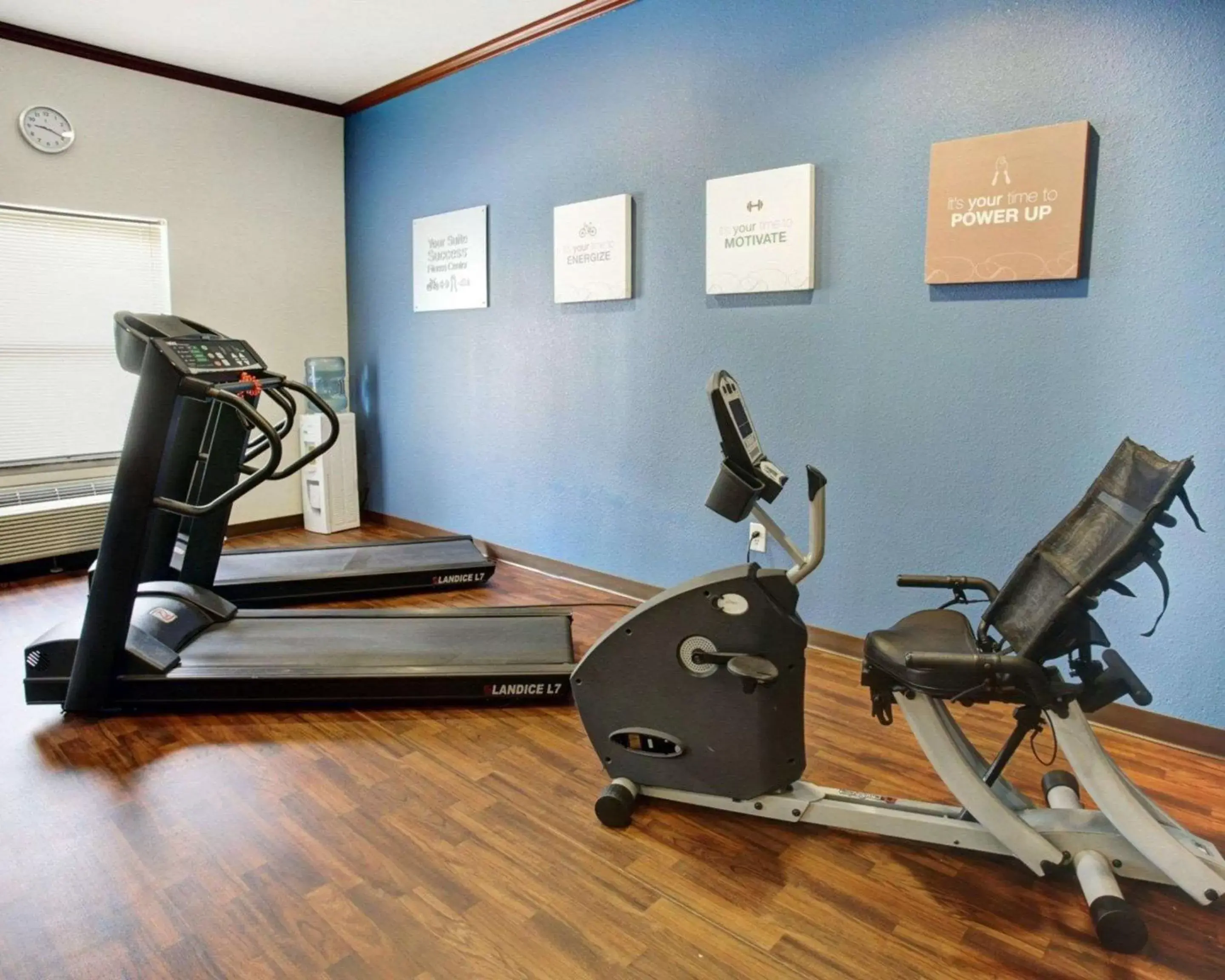 Fitness centre/facilities, Fitness Center/Facilities in Comfort Suites University Drive