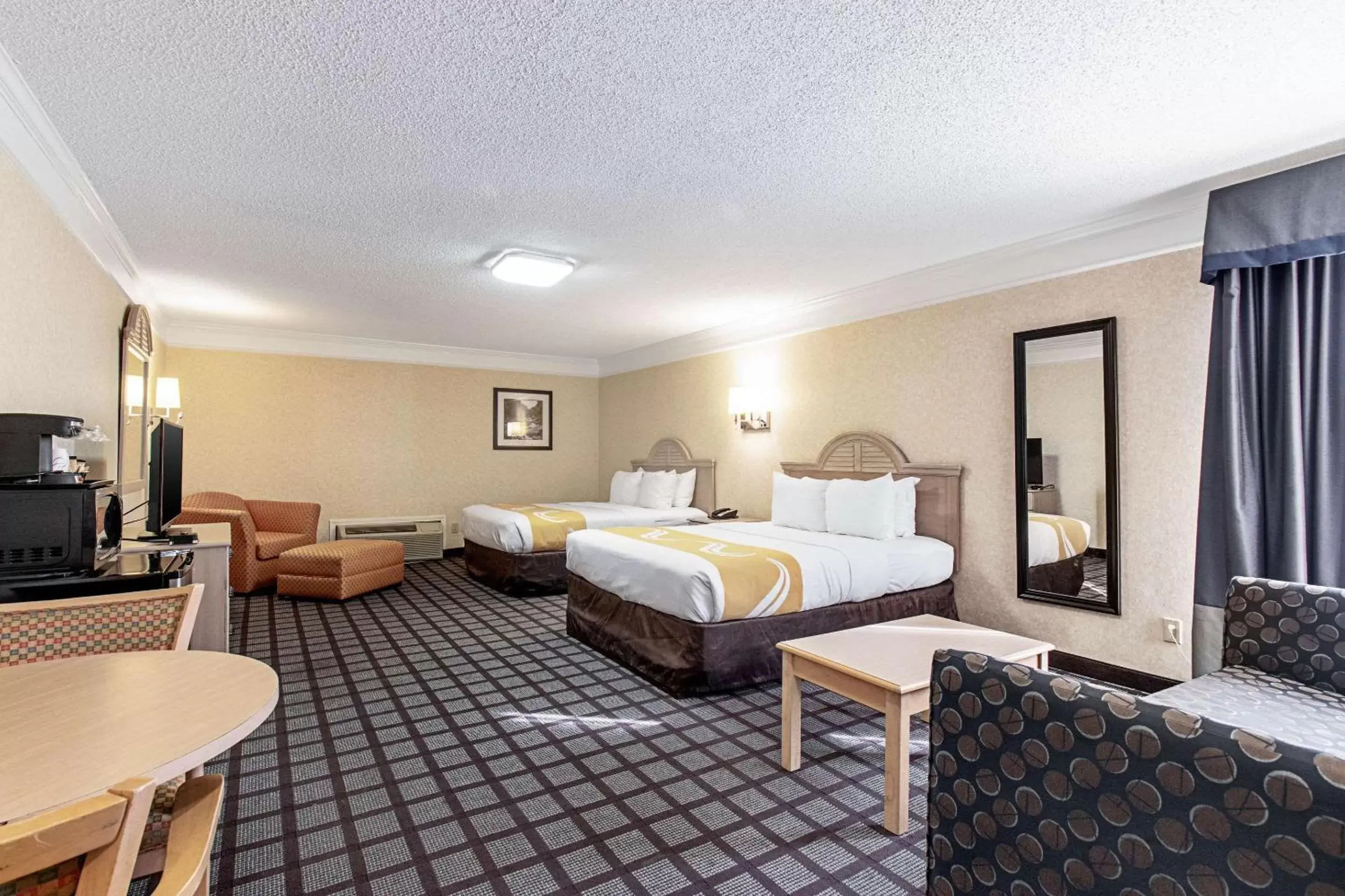 Photo of the whole room in Quality Inn Marble Falls