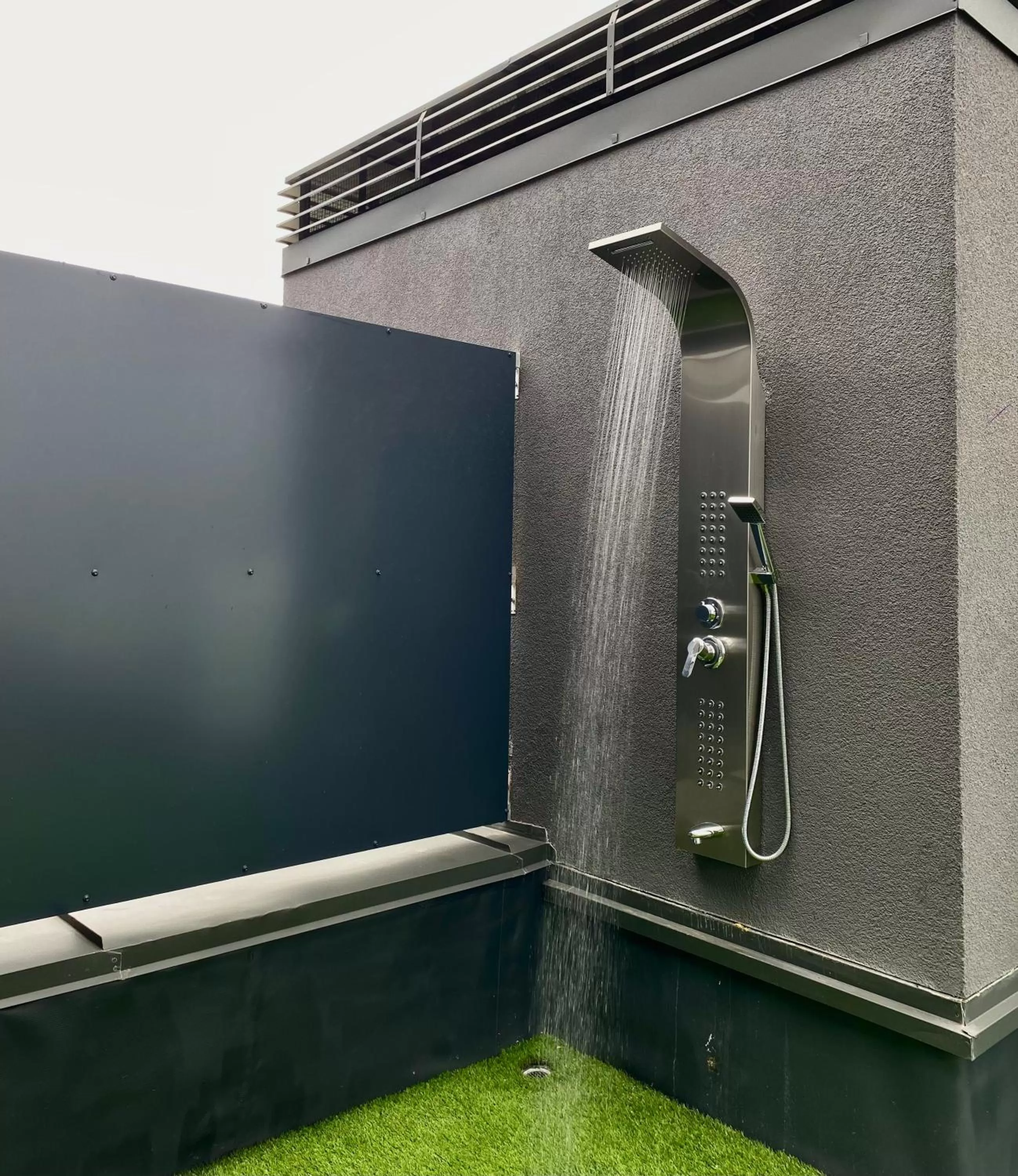 Shower, Bathroom in Be The One Hotel