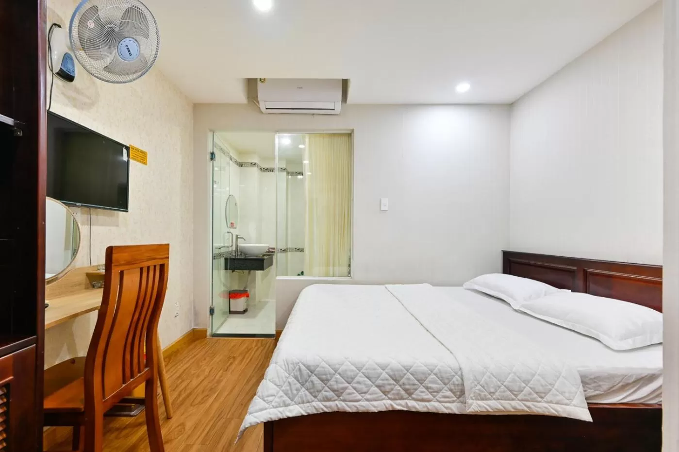 Bed in Gia Hoa Airport Hotel