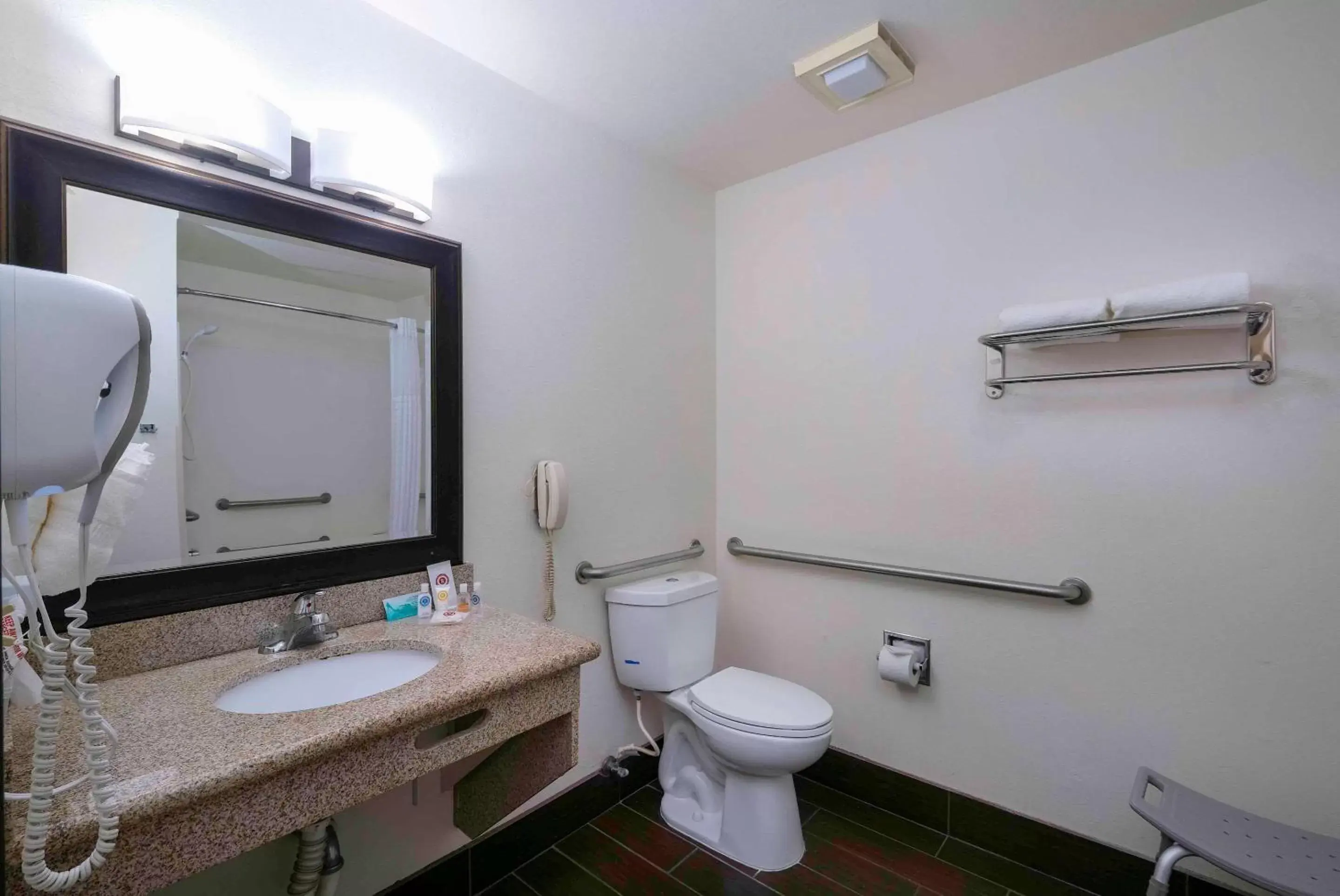 Bathroom in Comfort Inn Near Gila National Forest