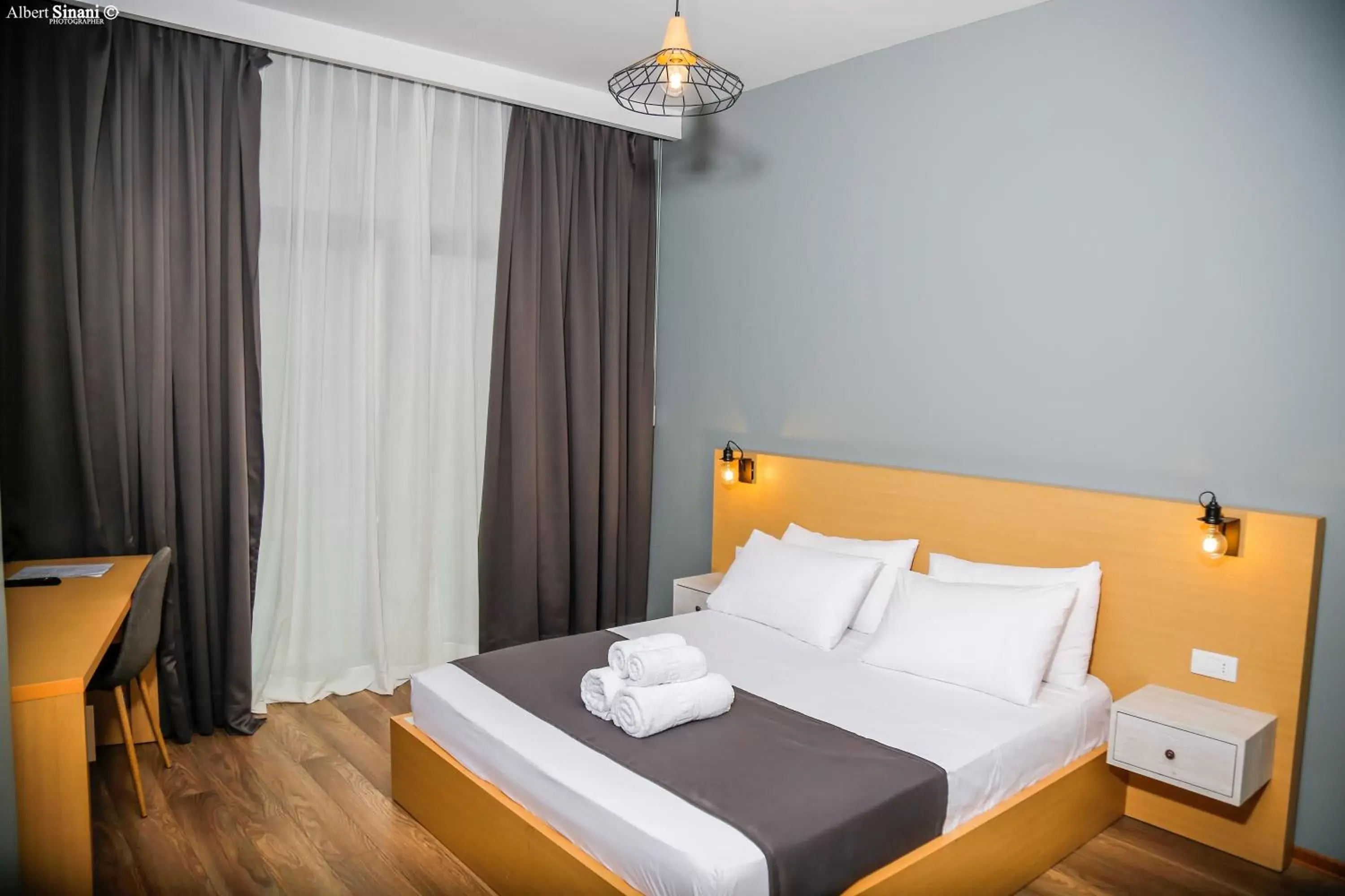 Day, Bed in Arc Hotel Tirana