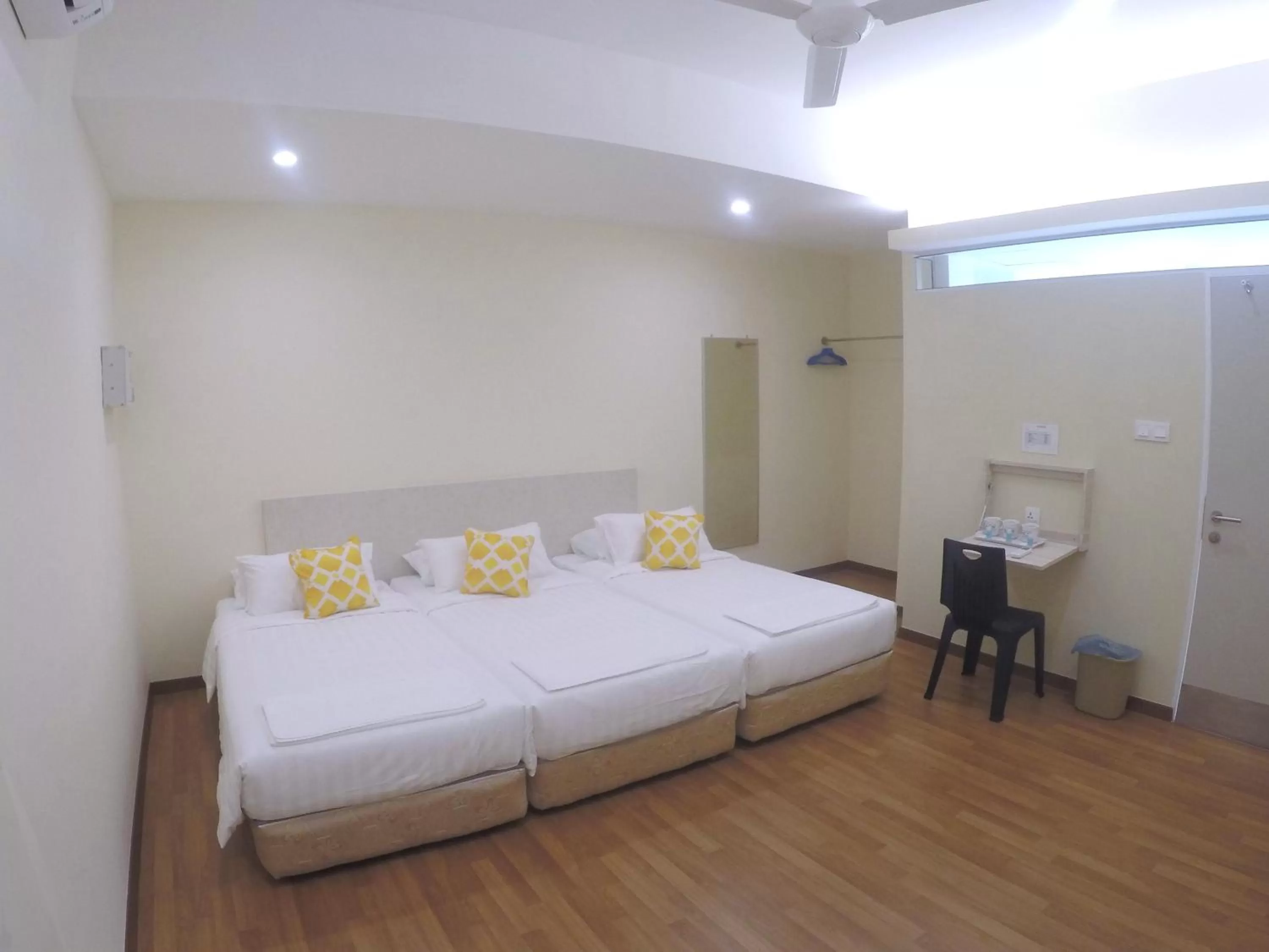 Photo of the whole room, Bed in 1ACS Residence