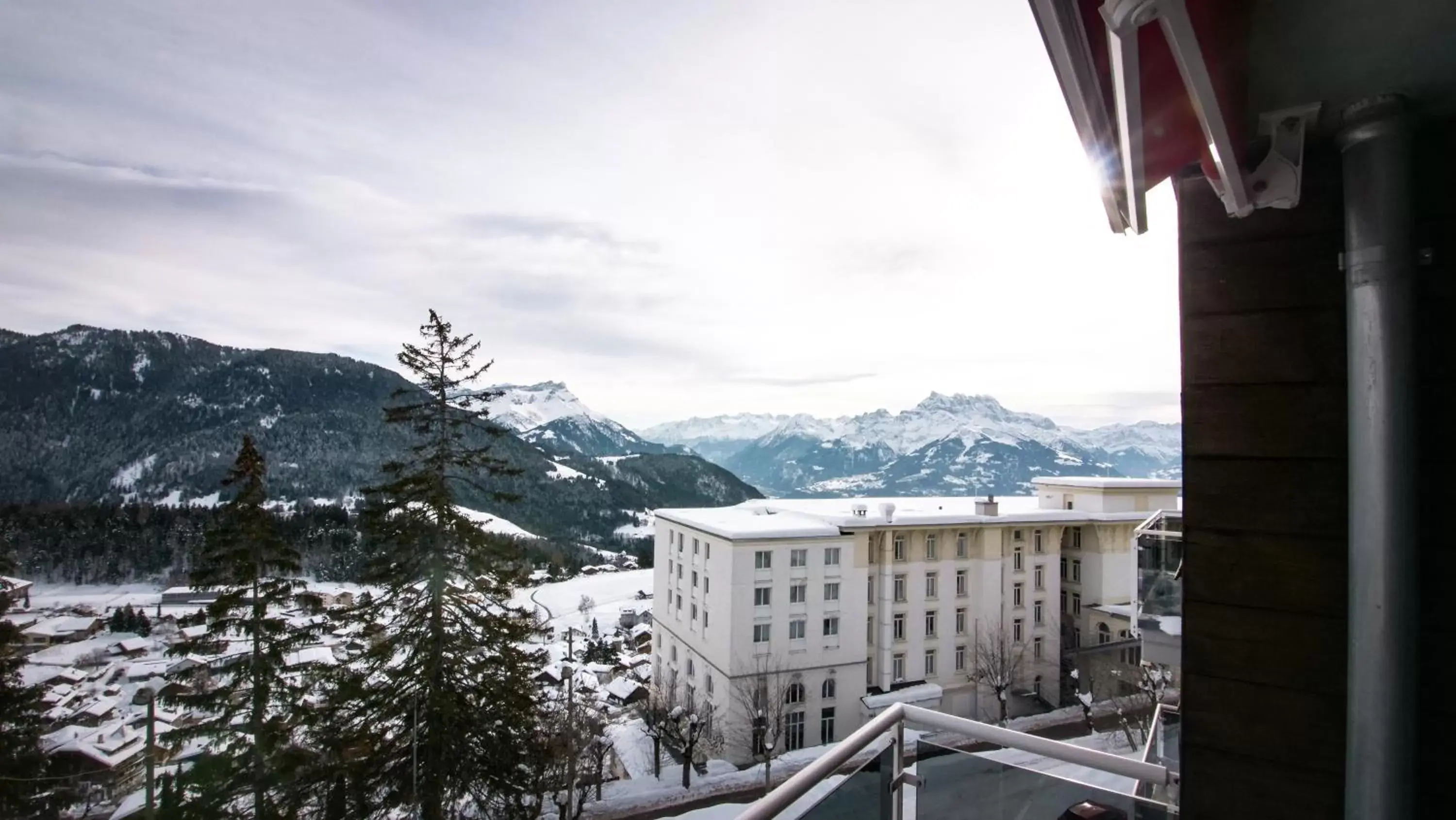 Balcony/Terrace, Mountain View in Hotel Central Résidence