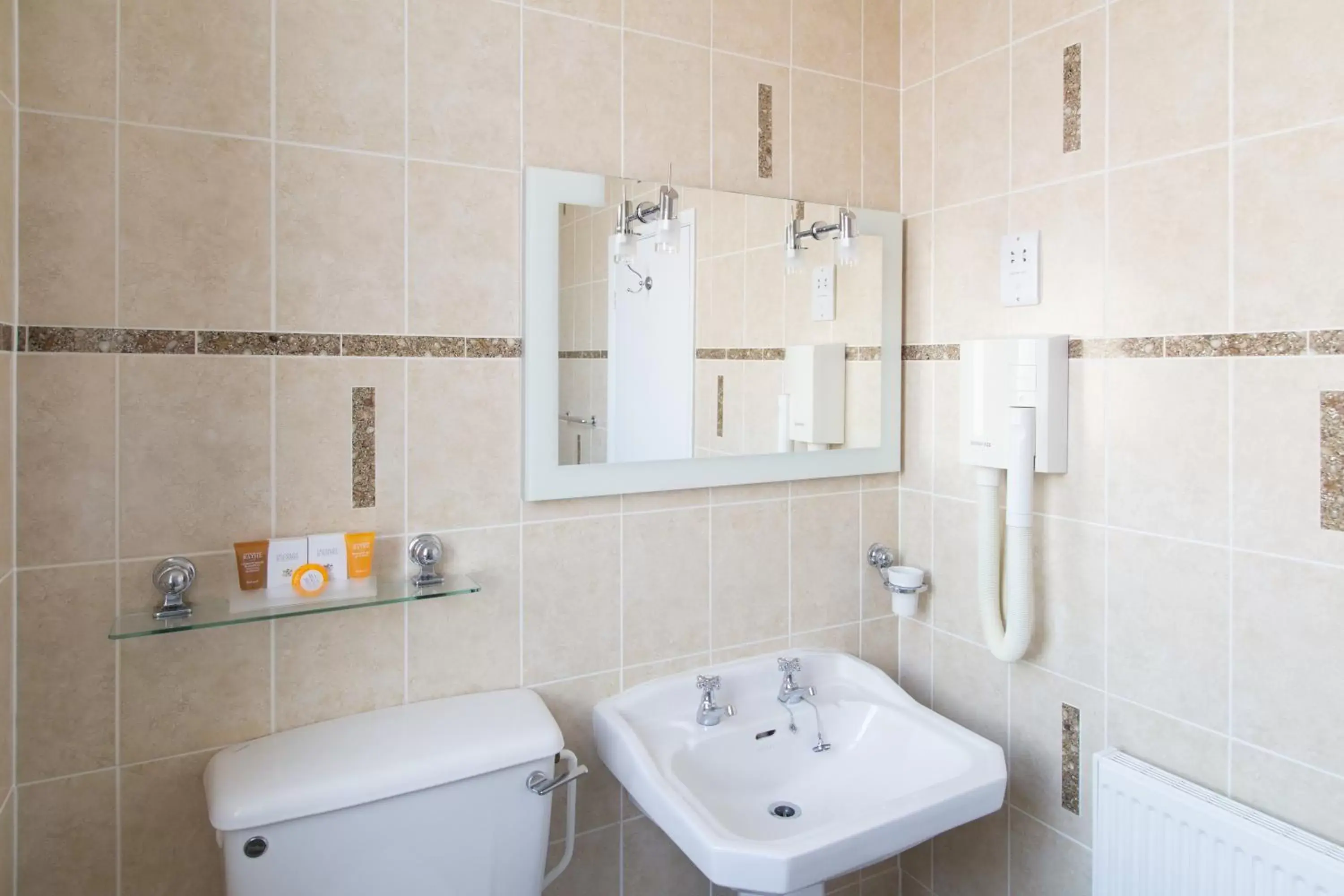 Bathroom in Imperial Hotel