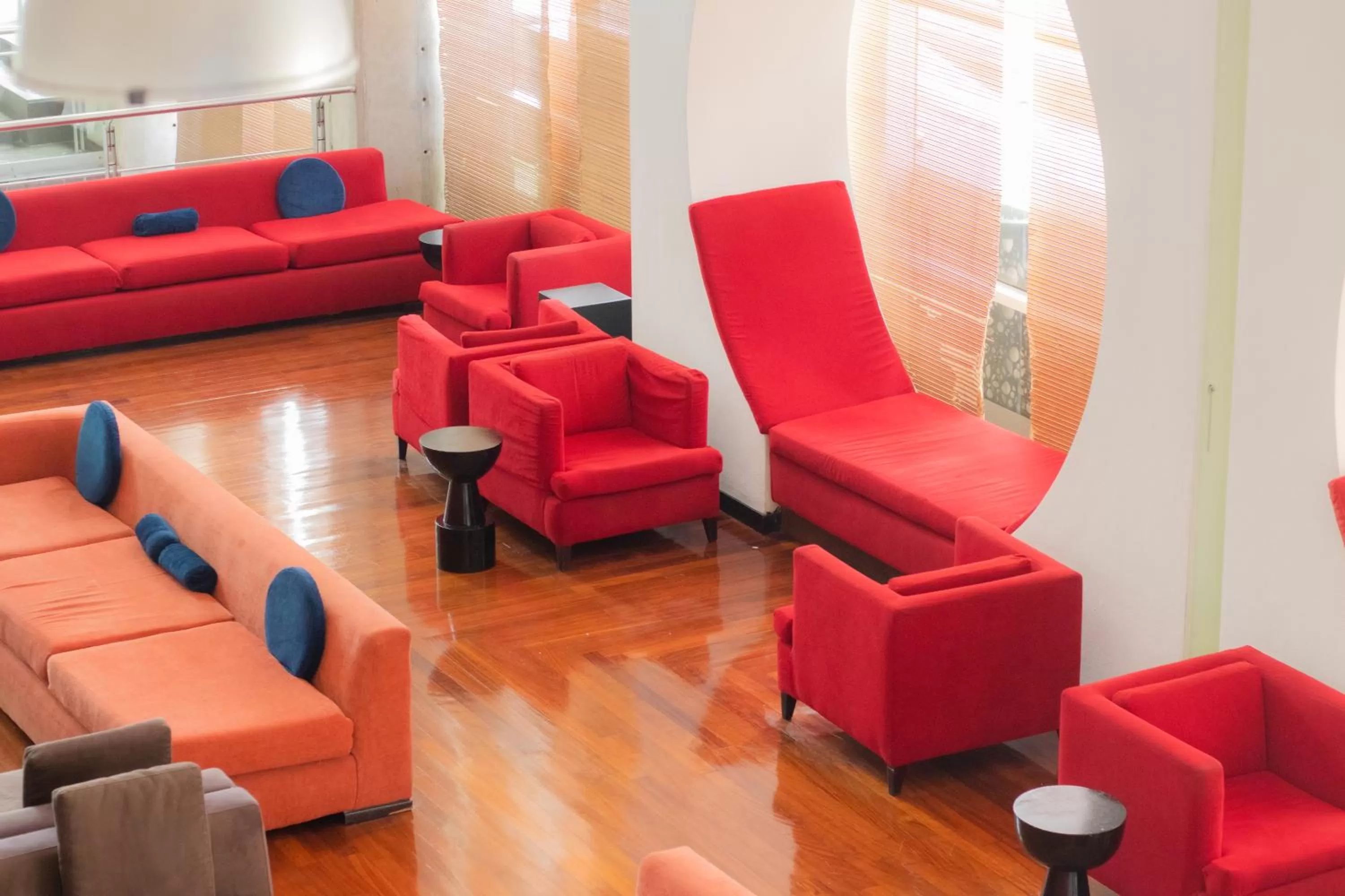 Living room in Decapolis Hotel Panama City