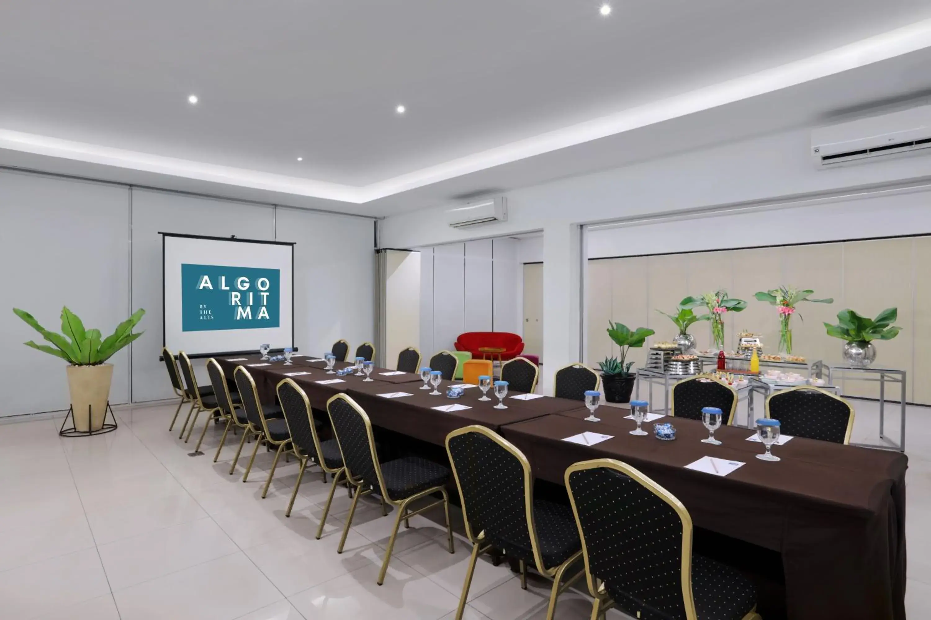 Meeting/conference room in Zuri Express Palembang