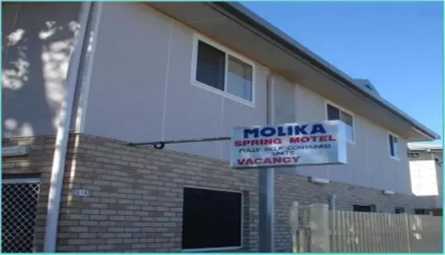 Property Building in Molika Springs Motel