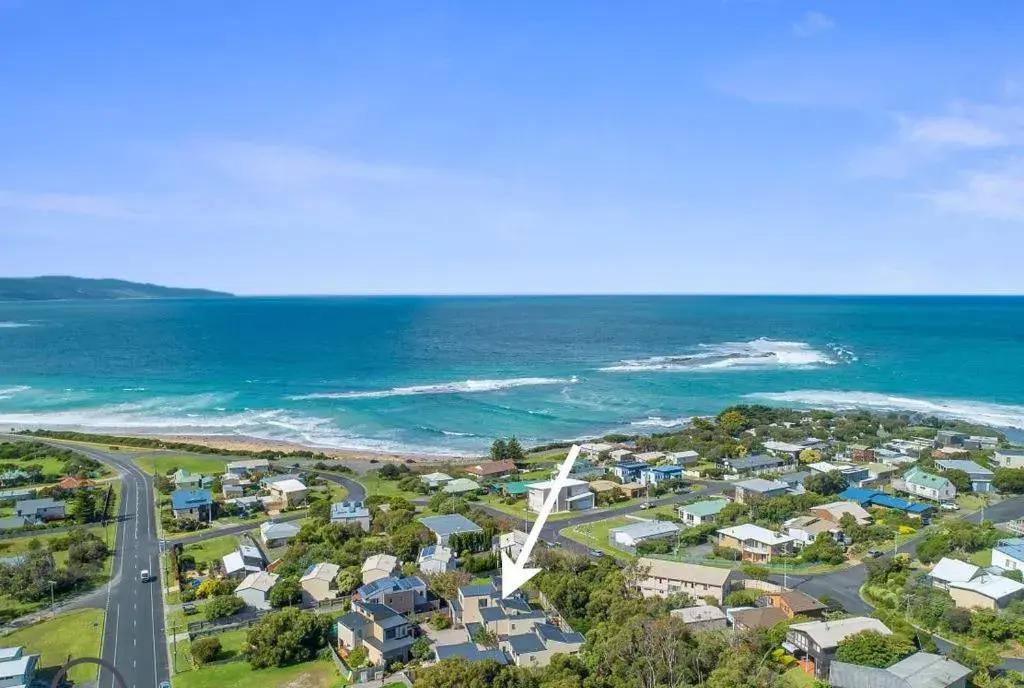 Bird's-eye View in Apollo Bay Seal Apartments