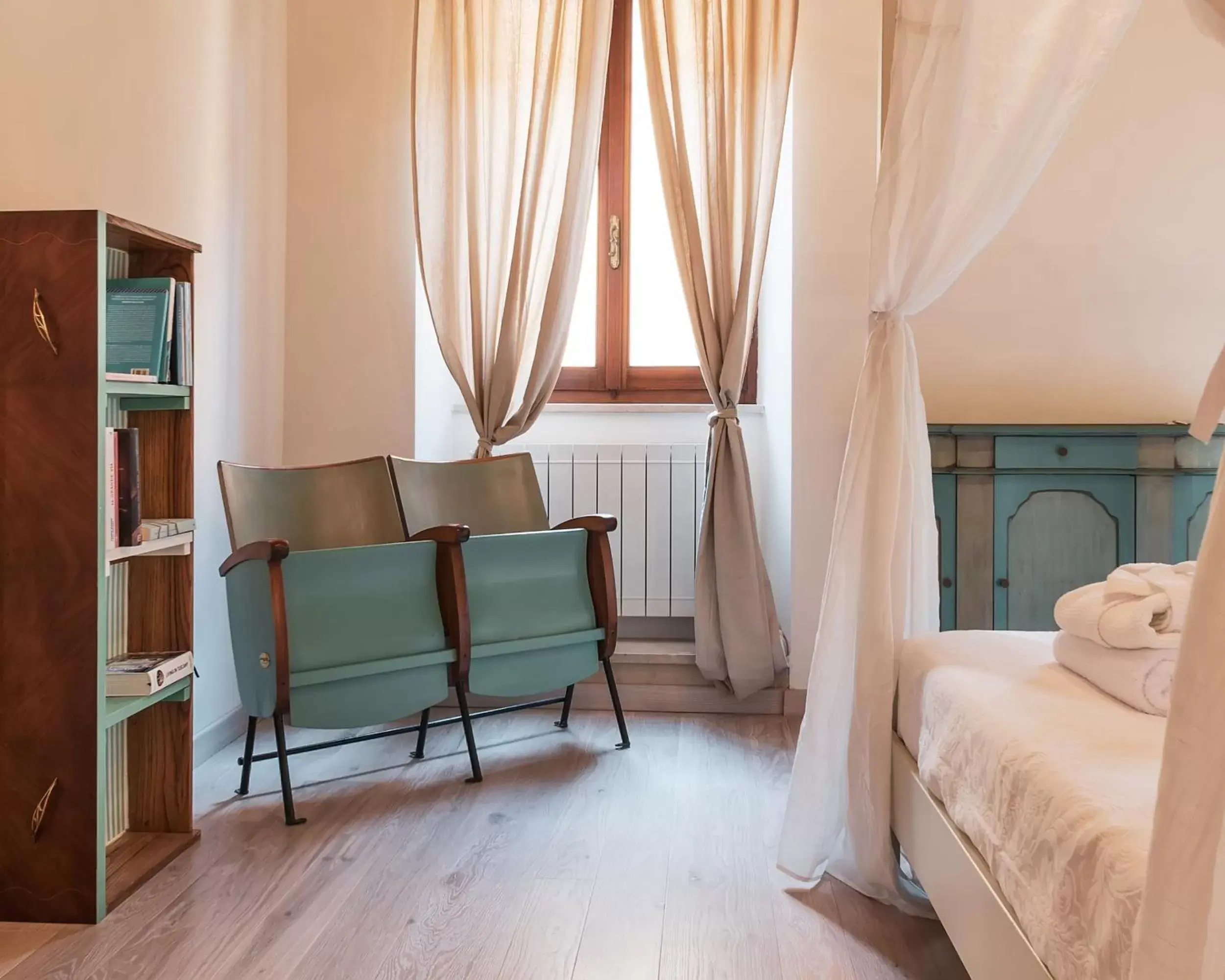 Bedroom, Seating Area in Drogheria e Locanda Franci