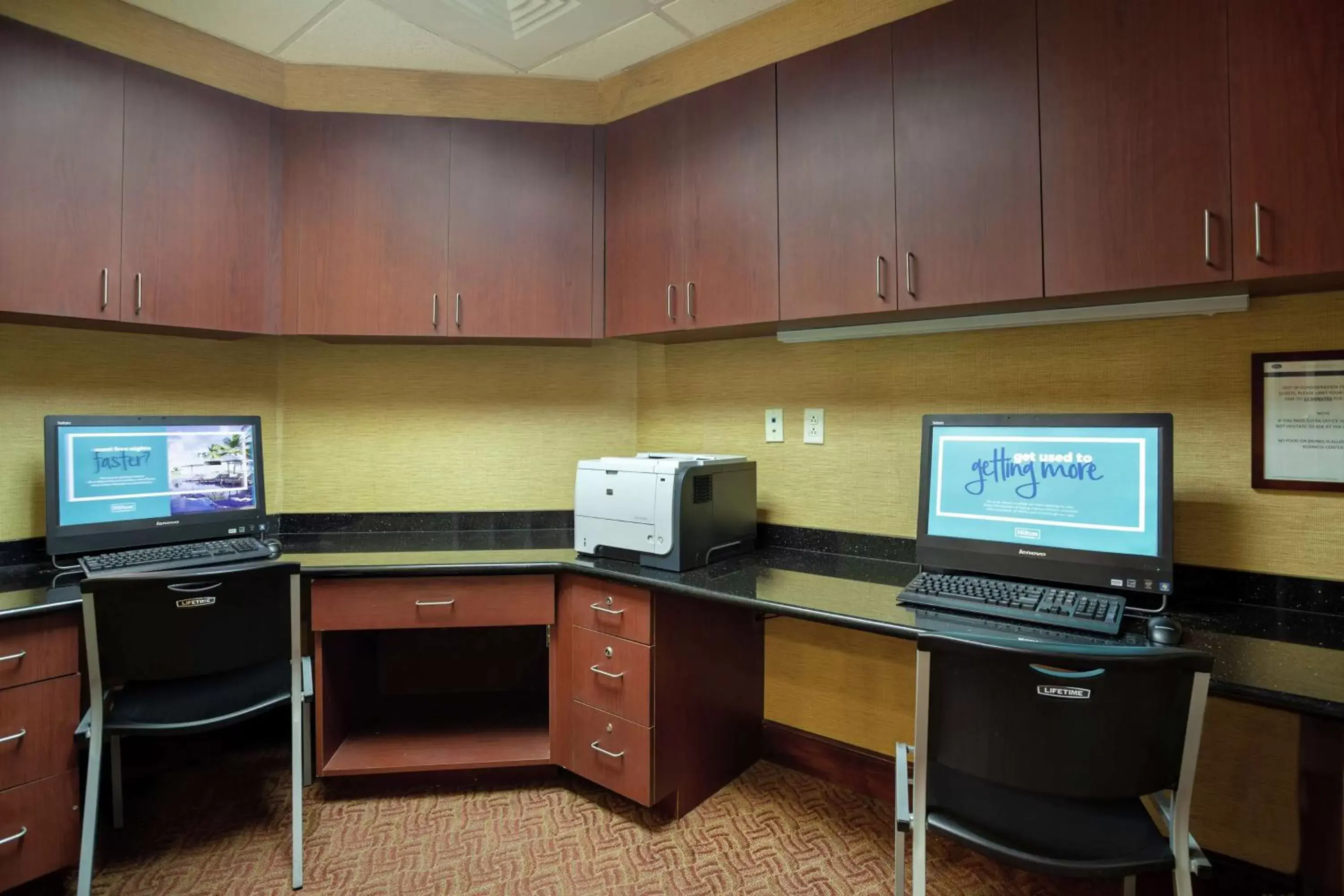 Business facilities, Business Area/Conference Room in Hampton Inn & Suites Port Richey