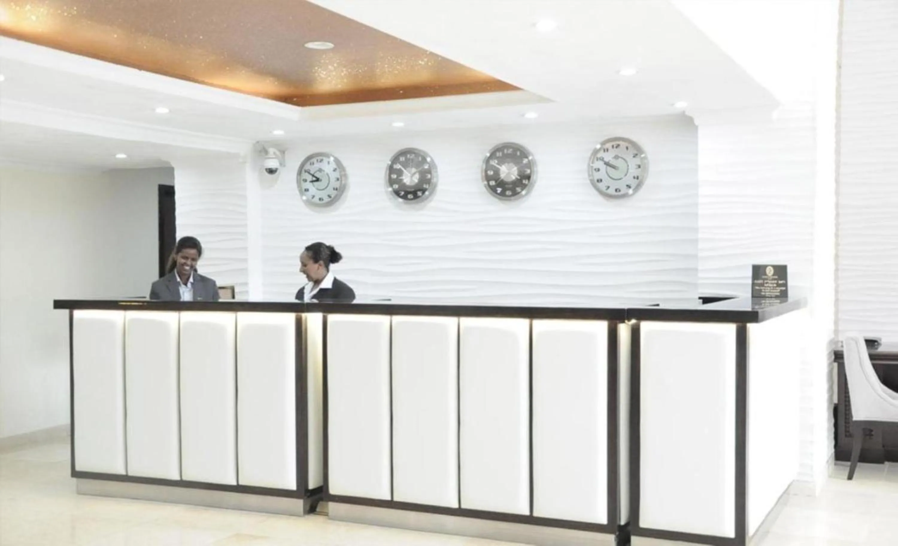 Lobby or reception in Saro Maria Hotel