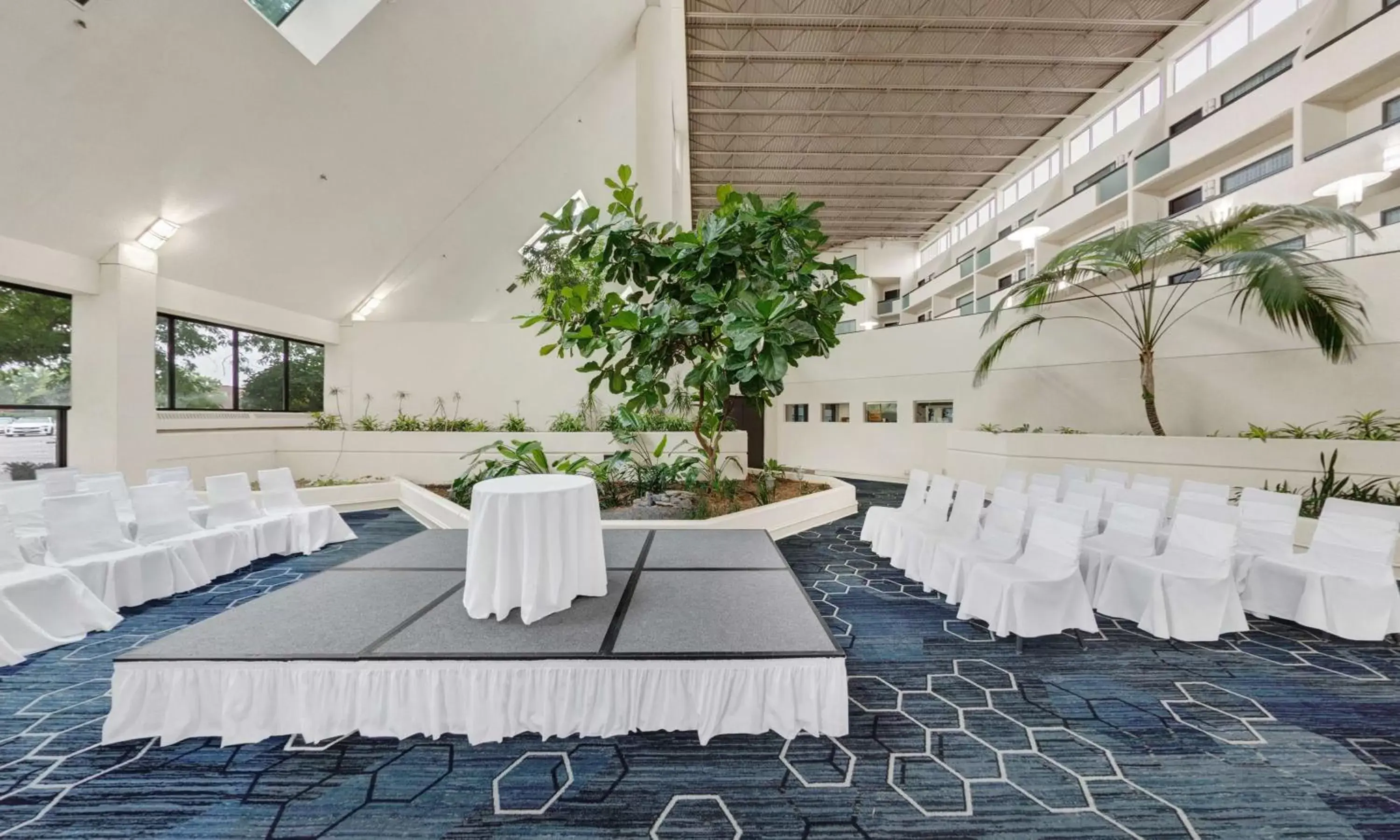 Meeting/conference room, Banquet Facilities in DoubleTree by Hilton Minneapolis Park Place