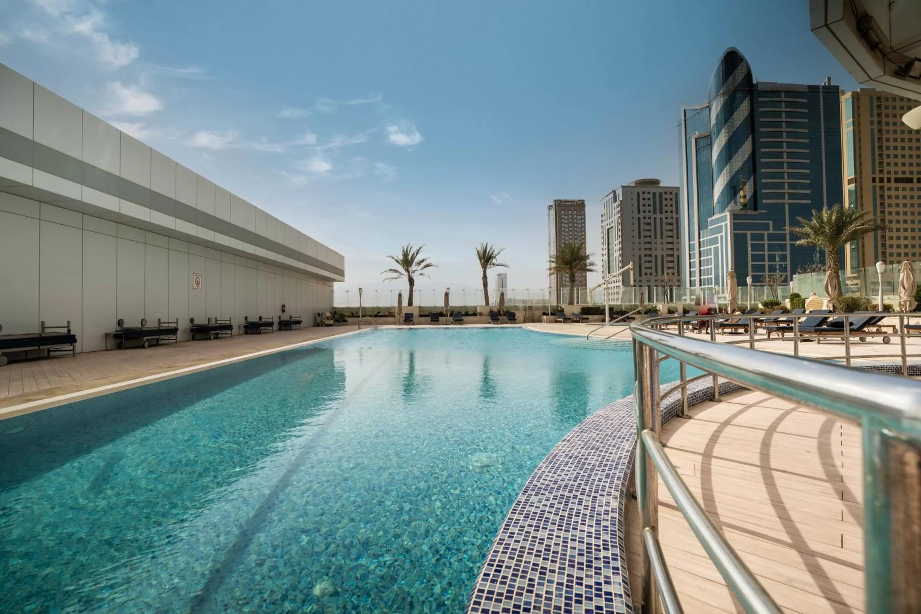 Swimming pool in Ibis Fujairah