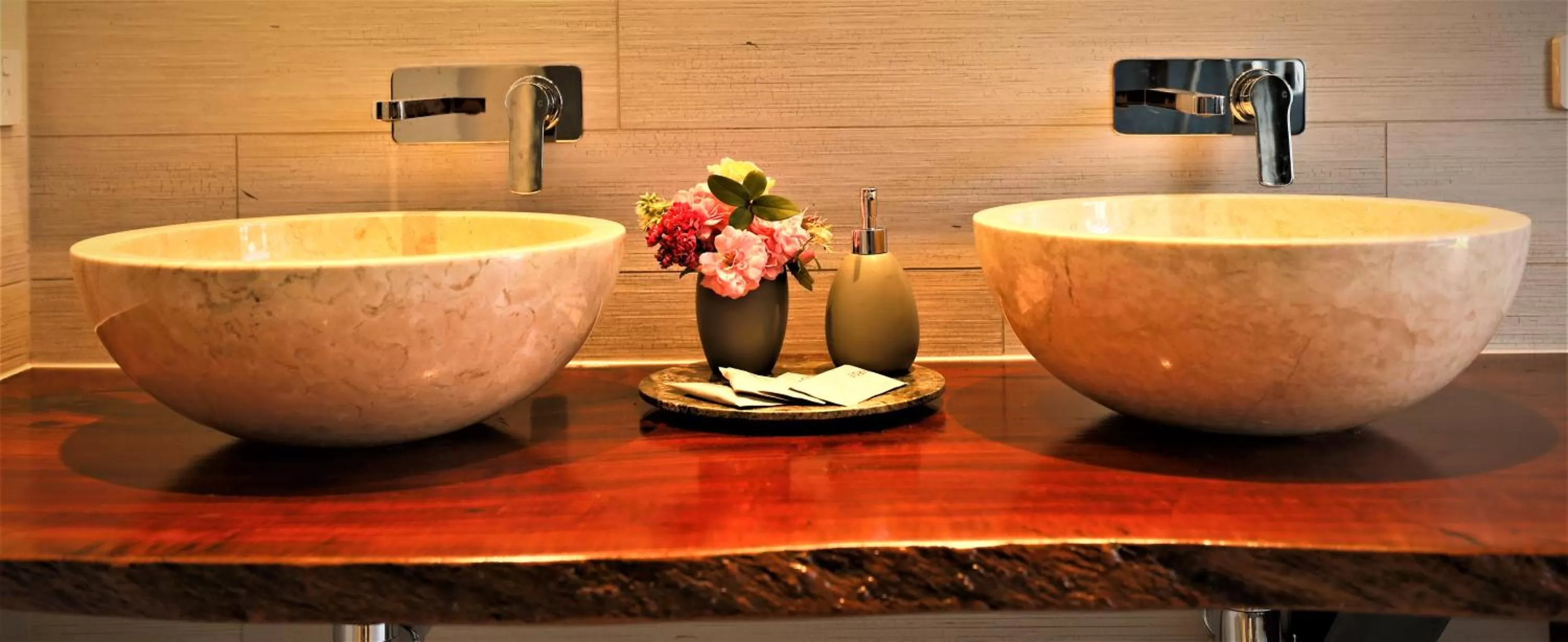 Bathroom in The Old Chaff Mill Organic Vineyard Retreat