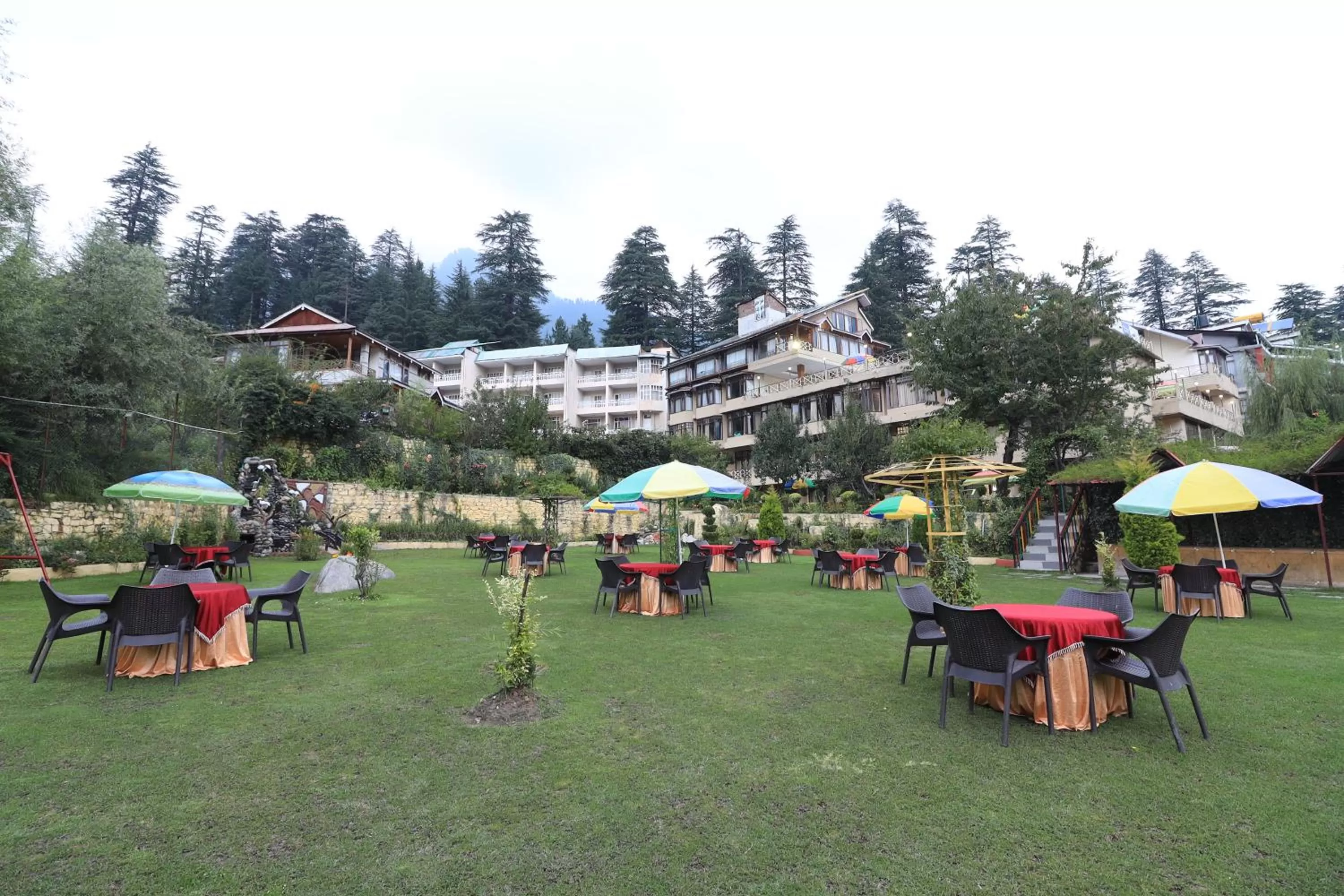Snow Valley Resorts & Spa Manali