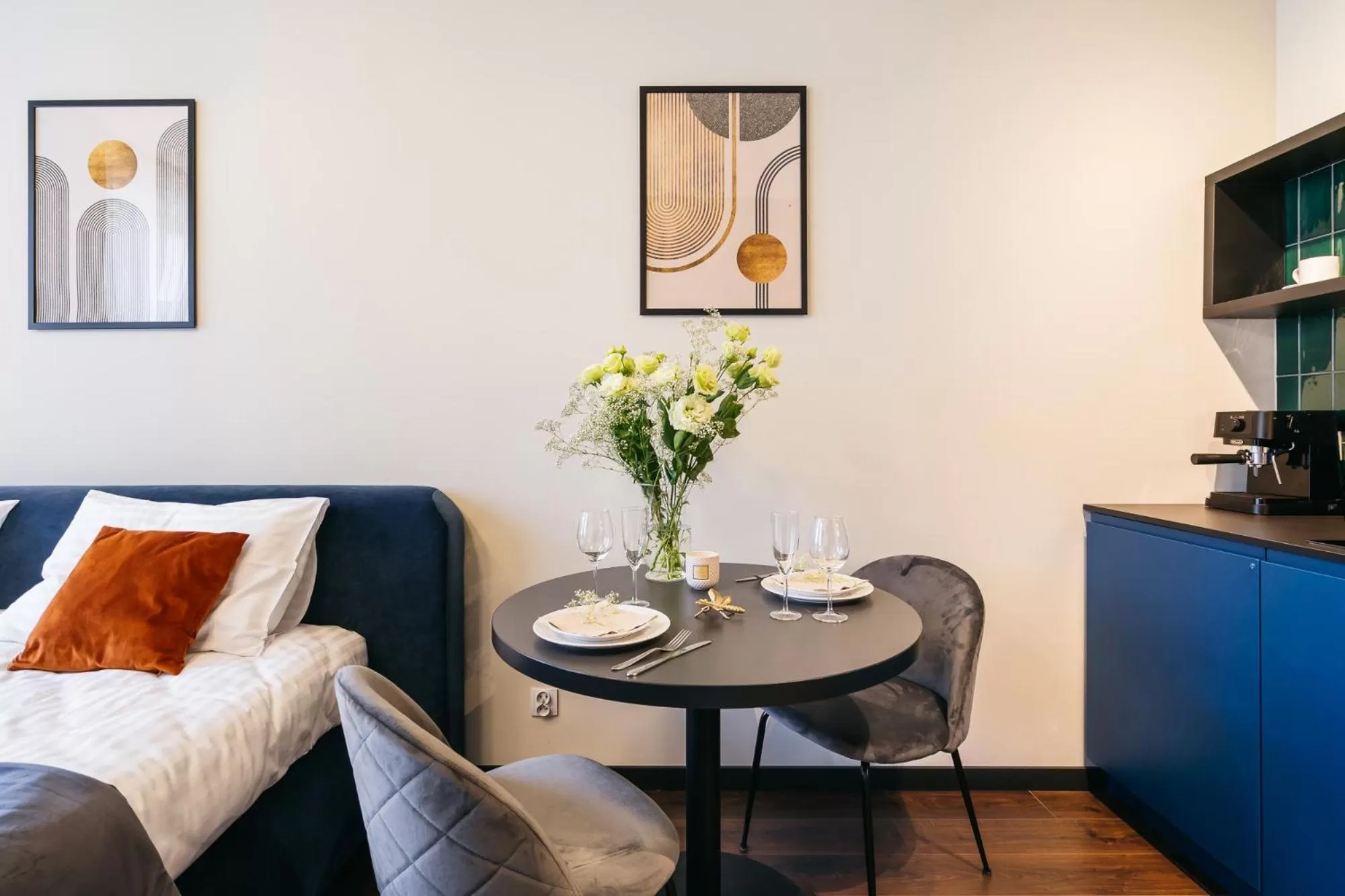 Photo of the whole room, Seating Area in Estery12 by Loft Affair