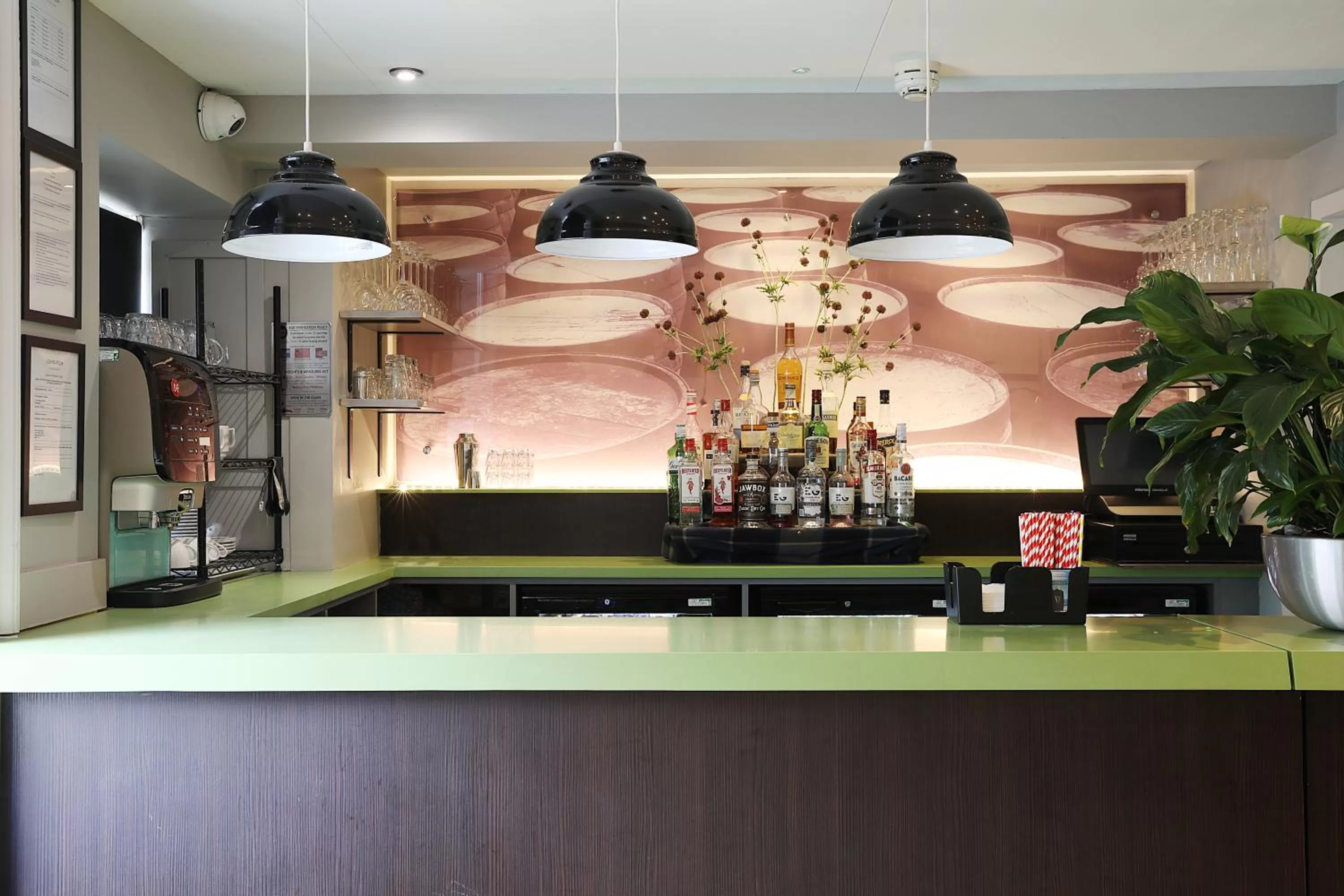 Lounge or bar in Cairn Hotel & Apartments