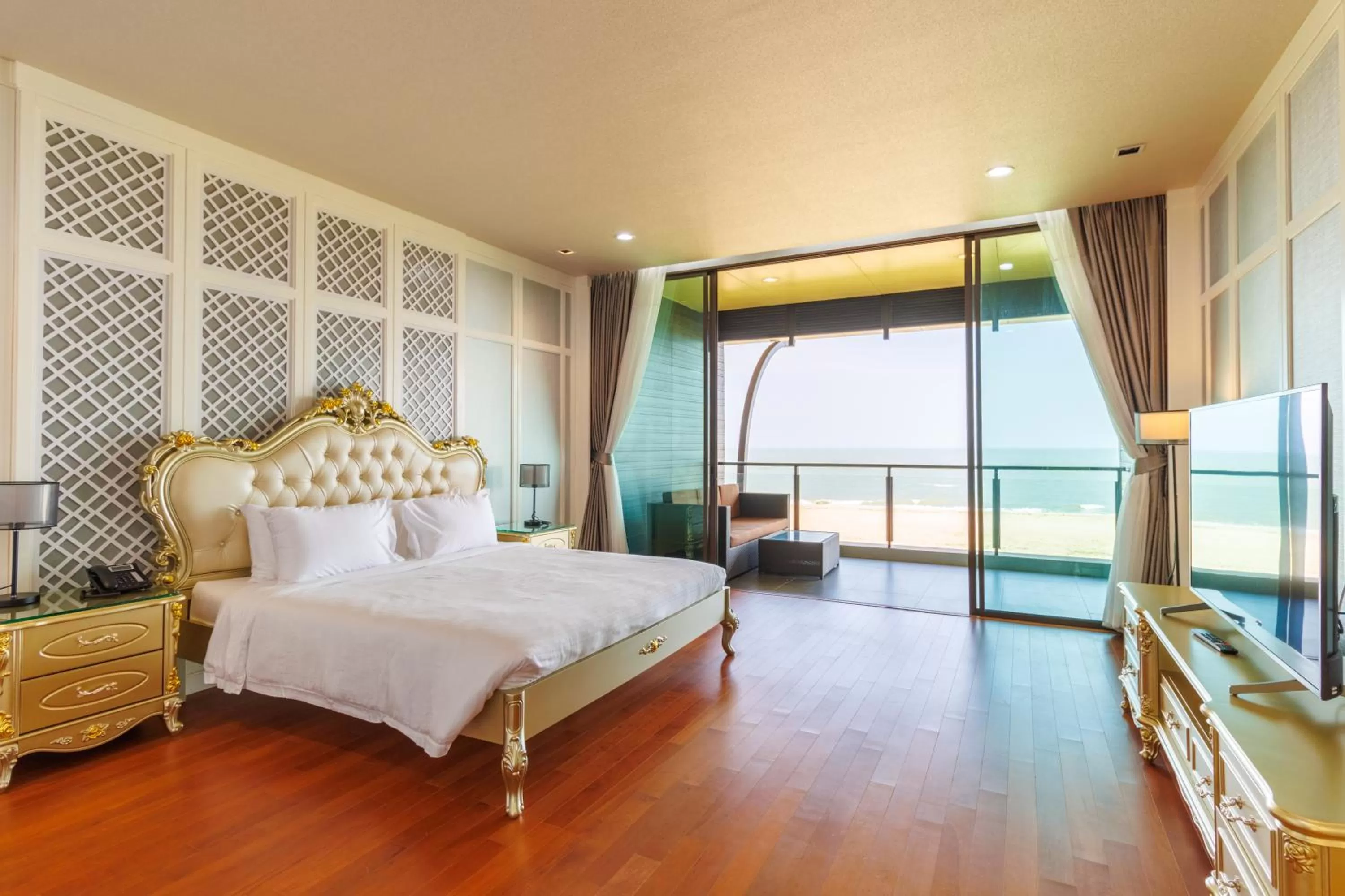 Sea Sand Sun Hua Hin by JC Kevin Hotel & Resort