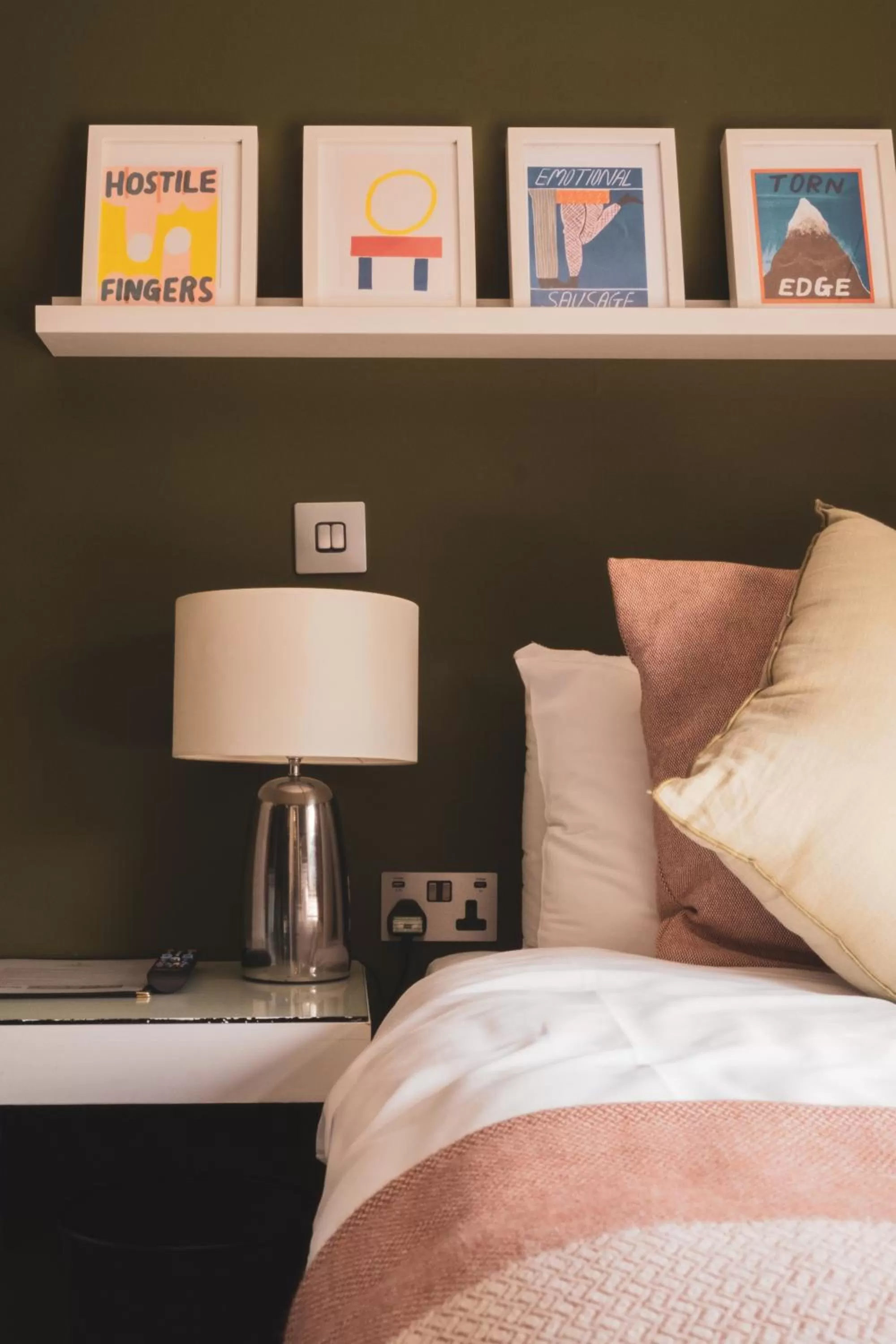 Bed in Old Ship Inn Hackney