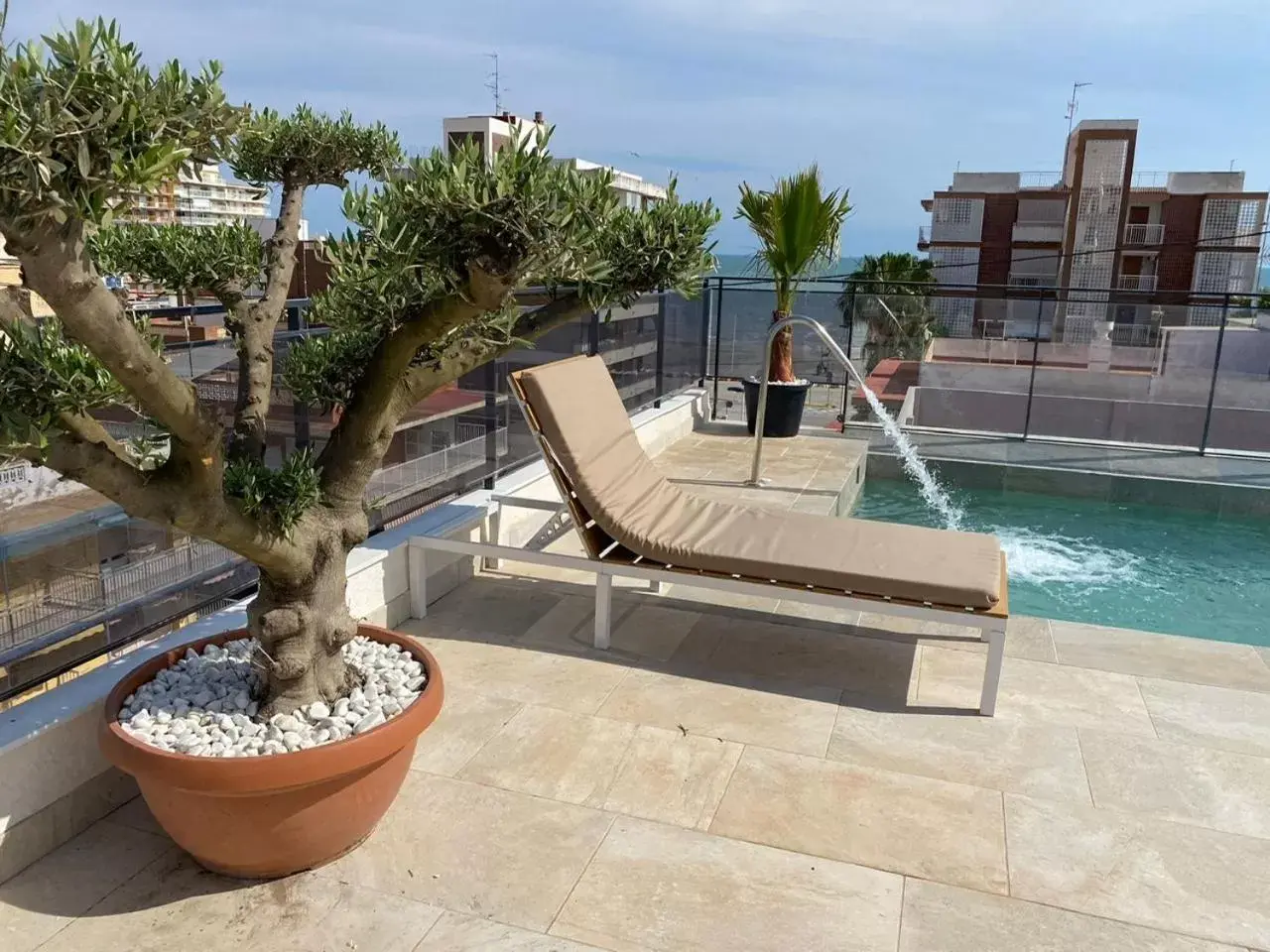 Swimming Pool in Santa Pola Apartments