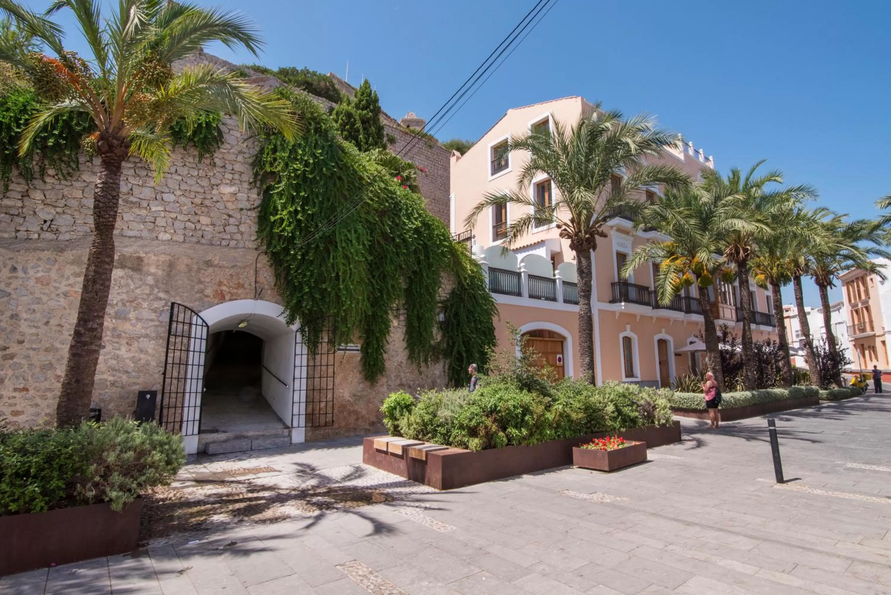 Property building in Mirador de Dalt Vila-Relais & Chateaux