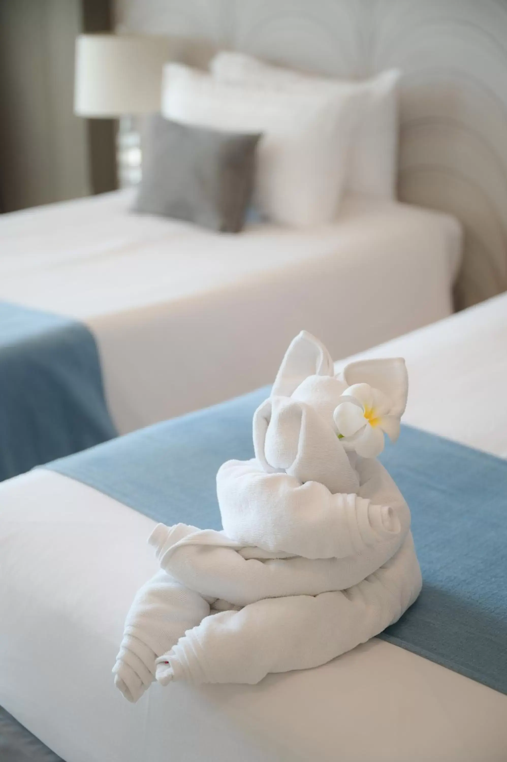 Photo of the whole room, Bed in Royal Beach View Photo of the whole room, Bed in Royal Beach View